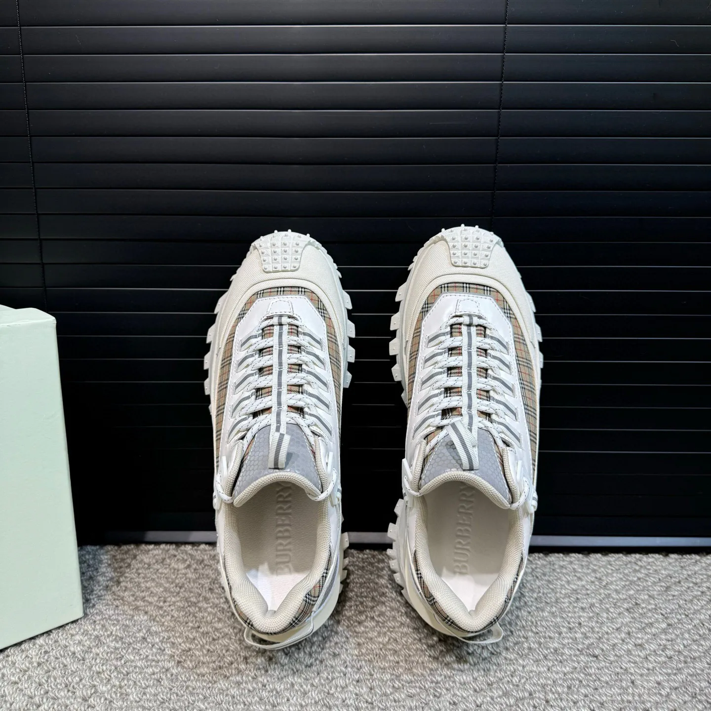 Кроссовки Мужские Burberry 425204