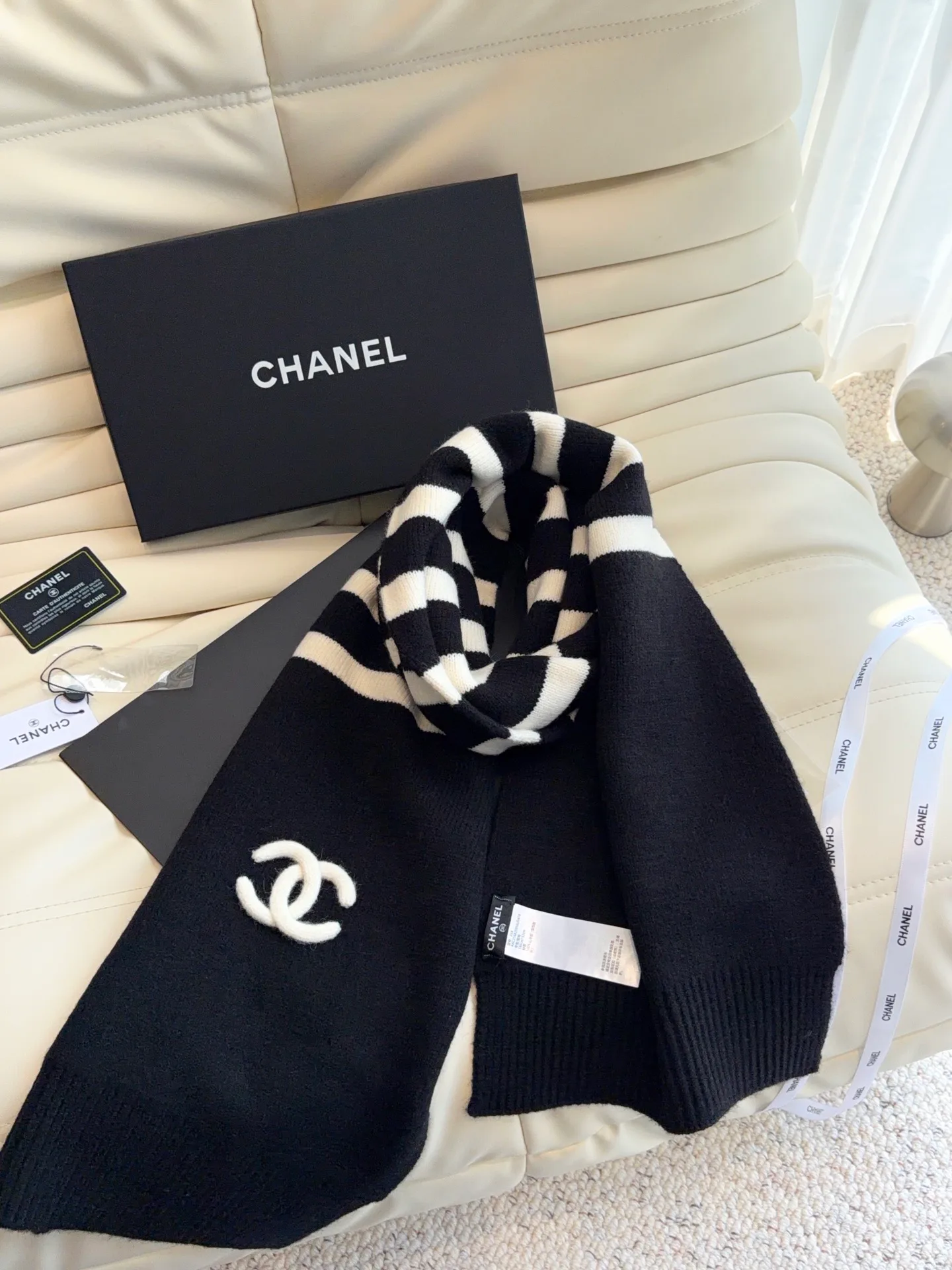 Шарфы Chanel 18401226