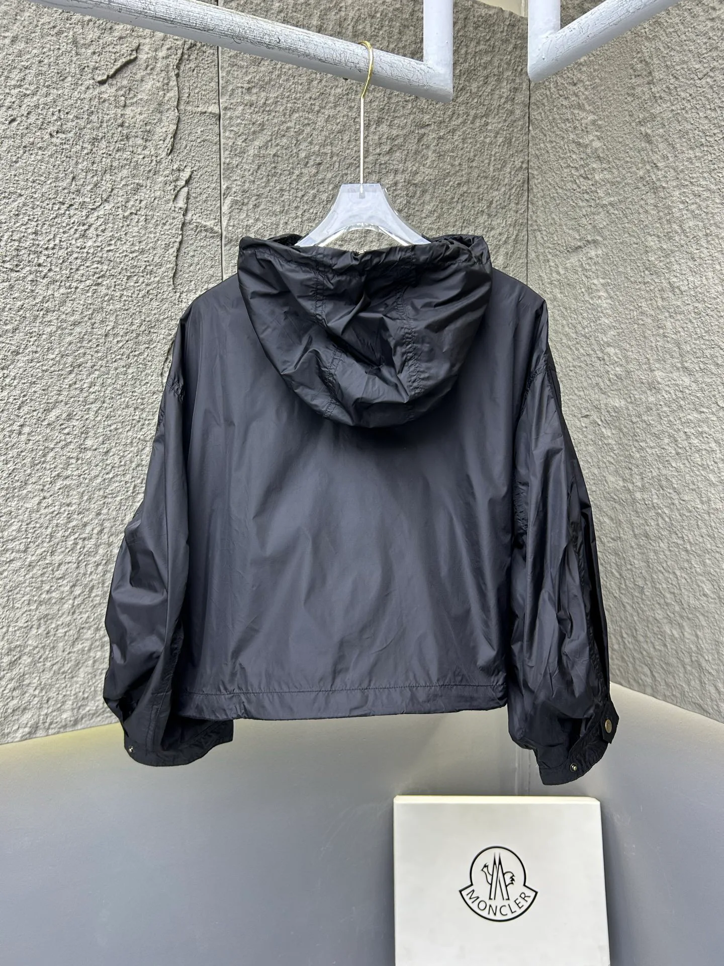 Куртки И Пуховики Женские Moncler 11862702