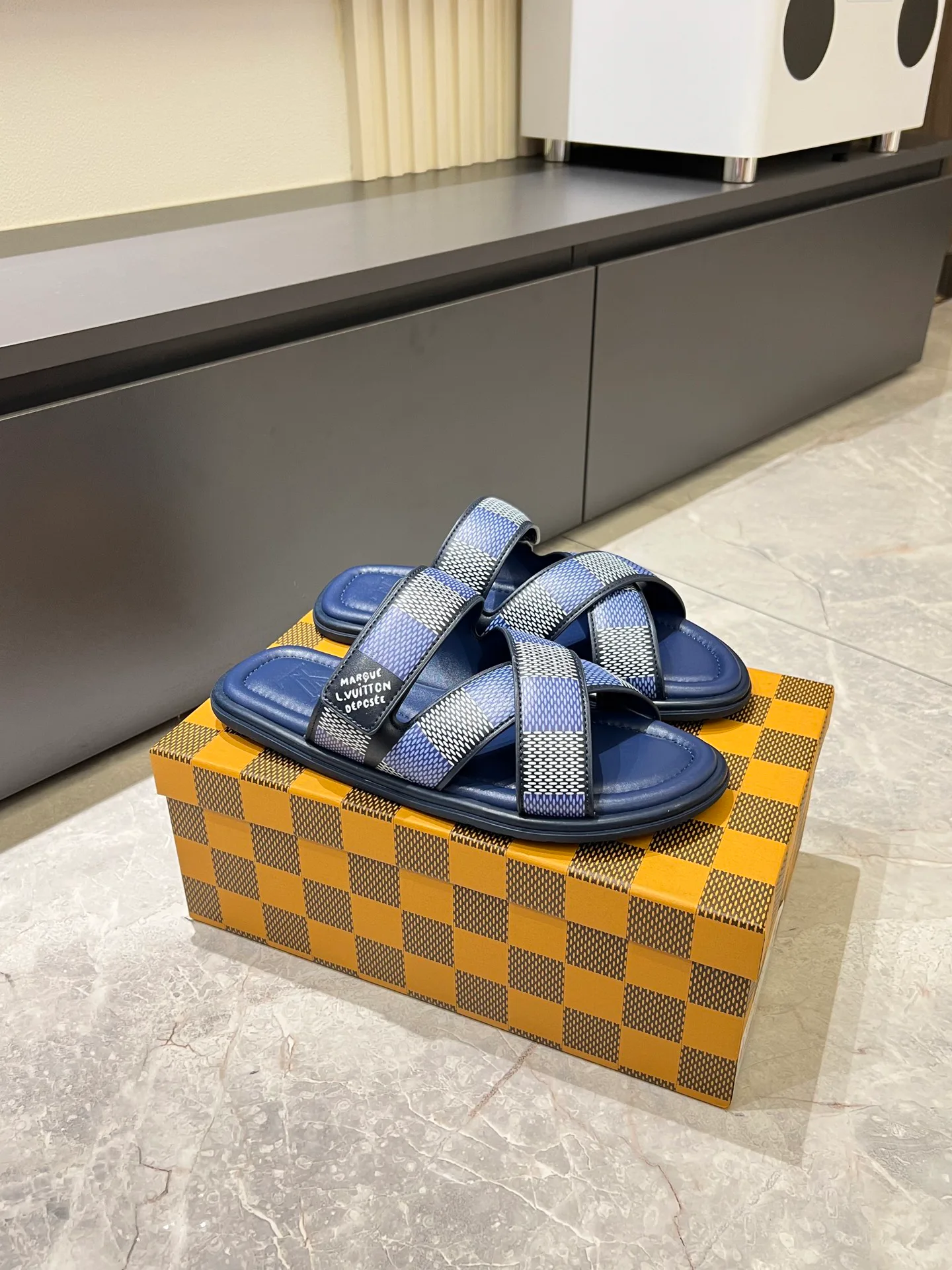 Шлепанцы Мужские Louis Vuitton 5070825