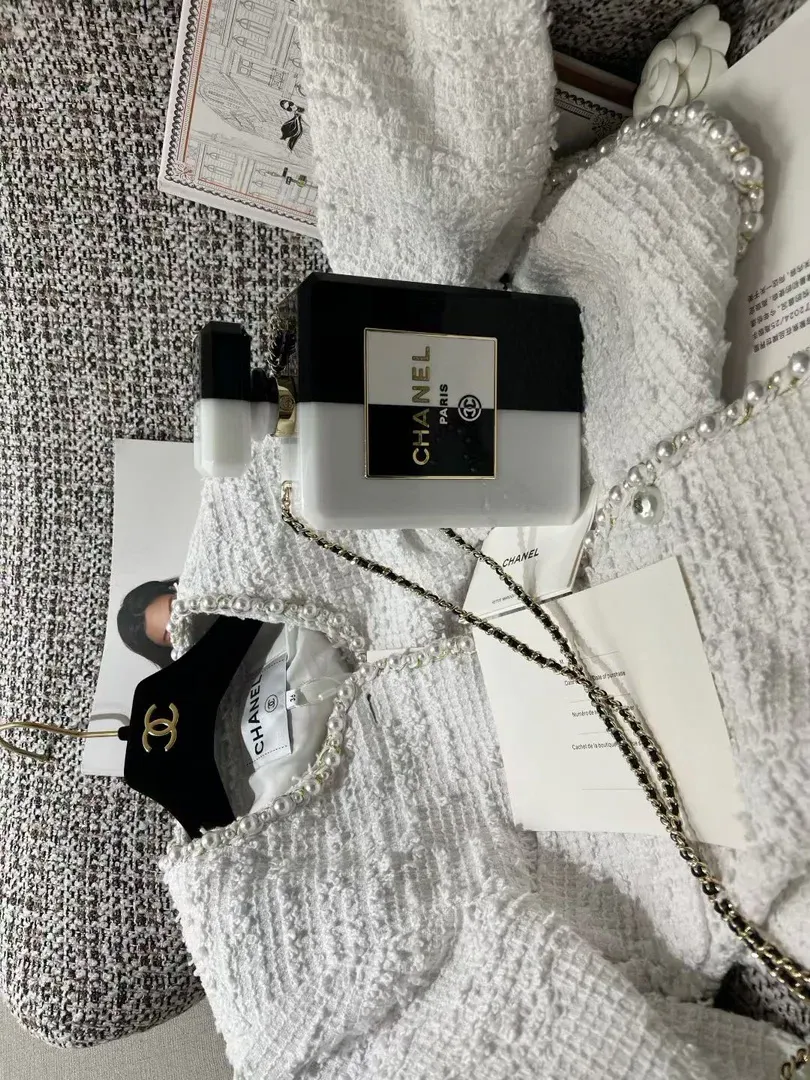 Сумки На Ремне Женские Chanel 1837064