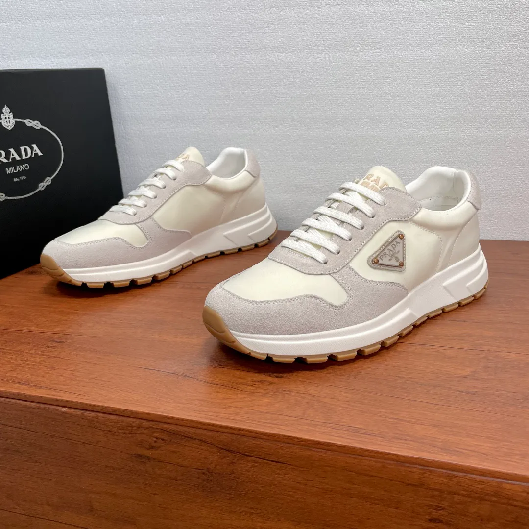 Кроссовки Мужские Prada 17298423