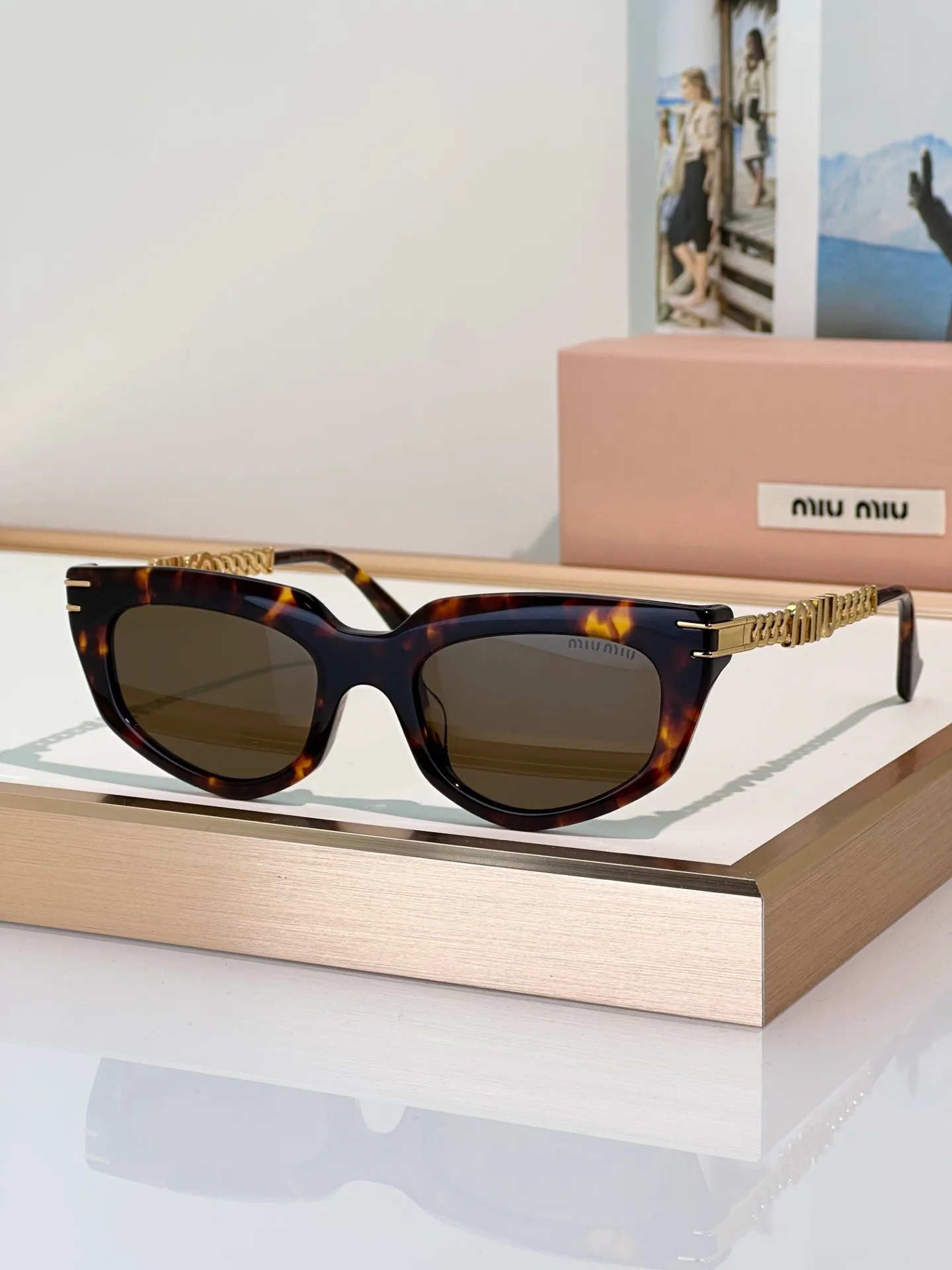 Очки Miu Miu 12959430