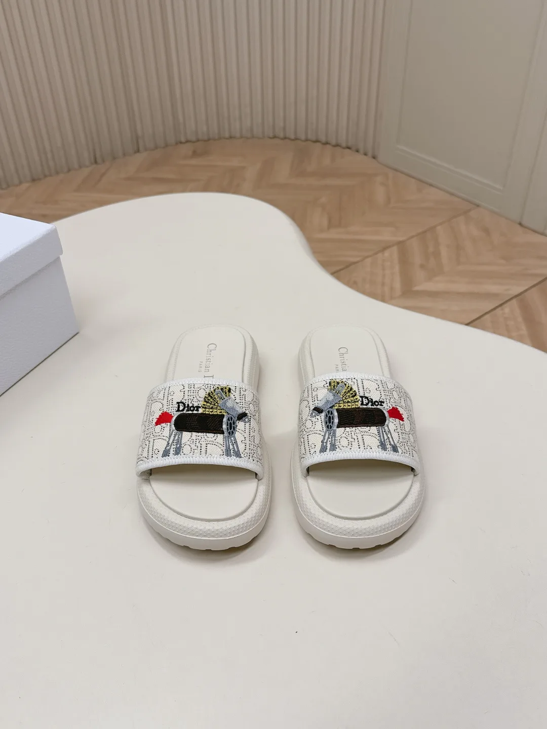 Шлепанцы Женские Christian Dior 11396558