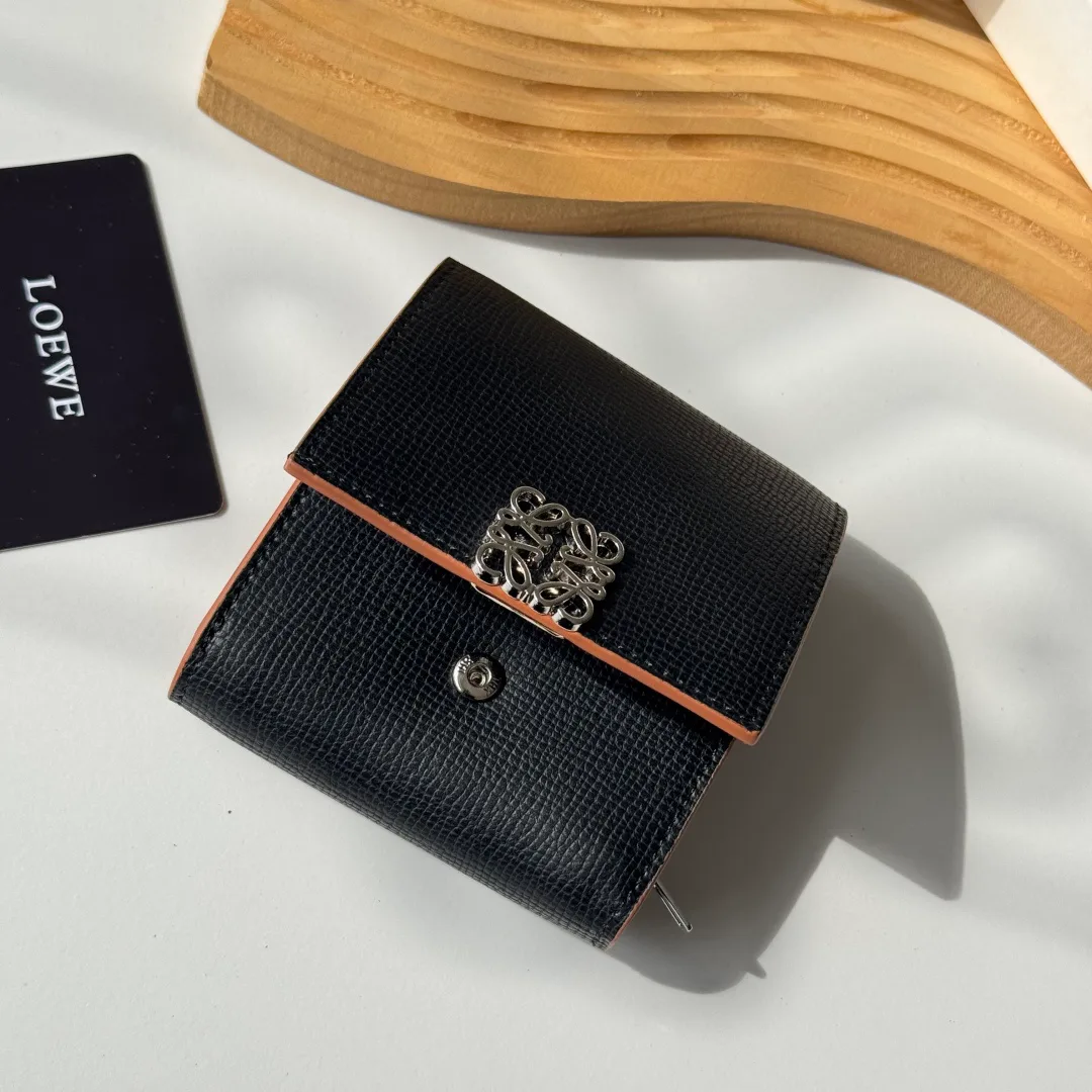 Клатчи Женские Loewe 617225