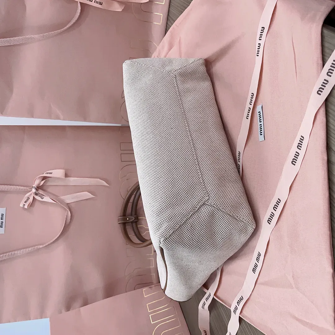Классические Сумки Женские Miu Miu 445154