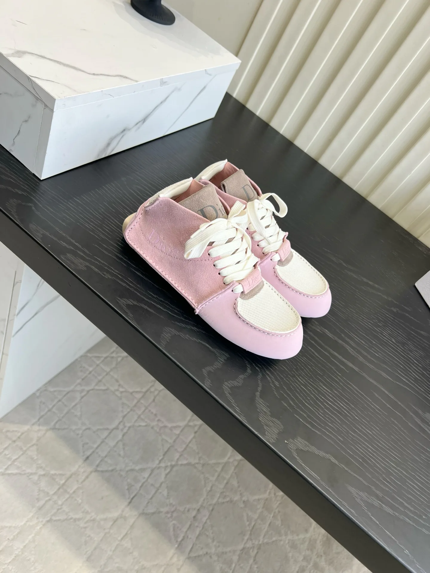 Кроссовки Женские Christian Dior 18702926