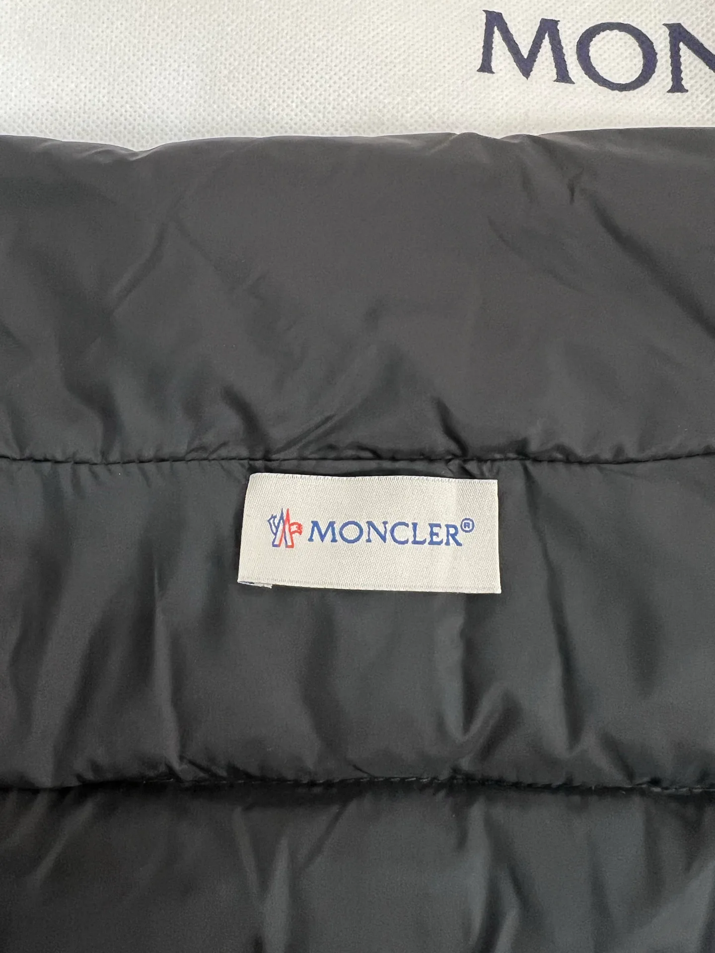Куртки И Пуховики Женские Moncler 1845684