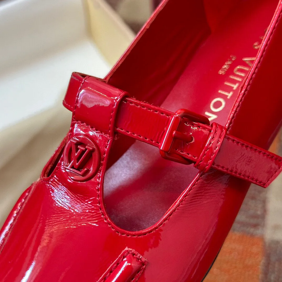 Балетки Женские Louis Vuitton 20611