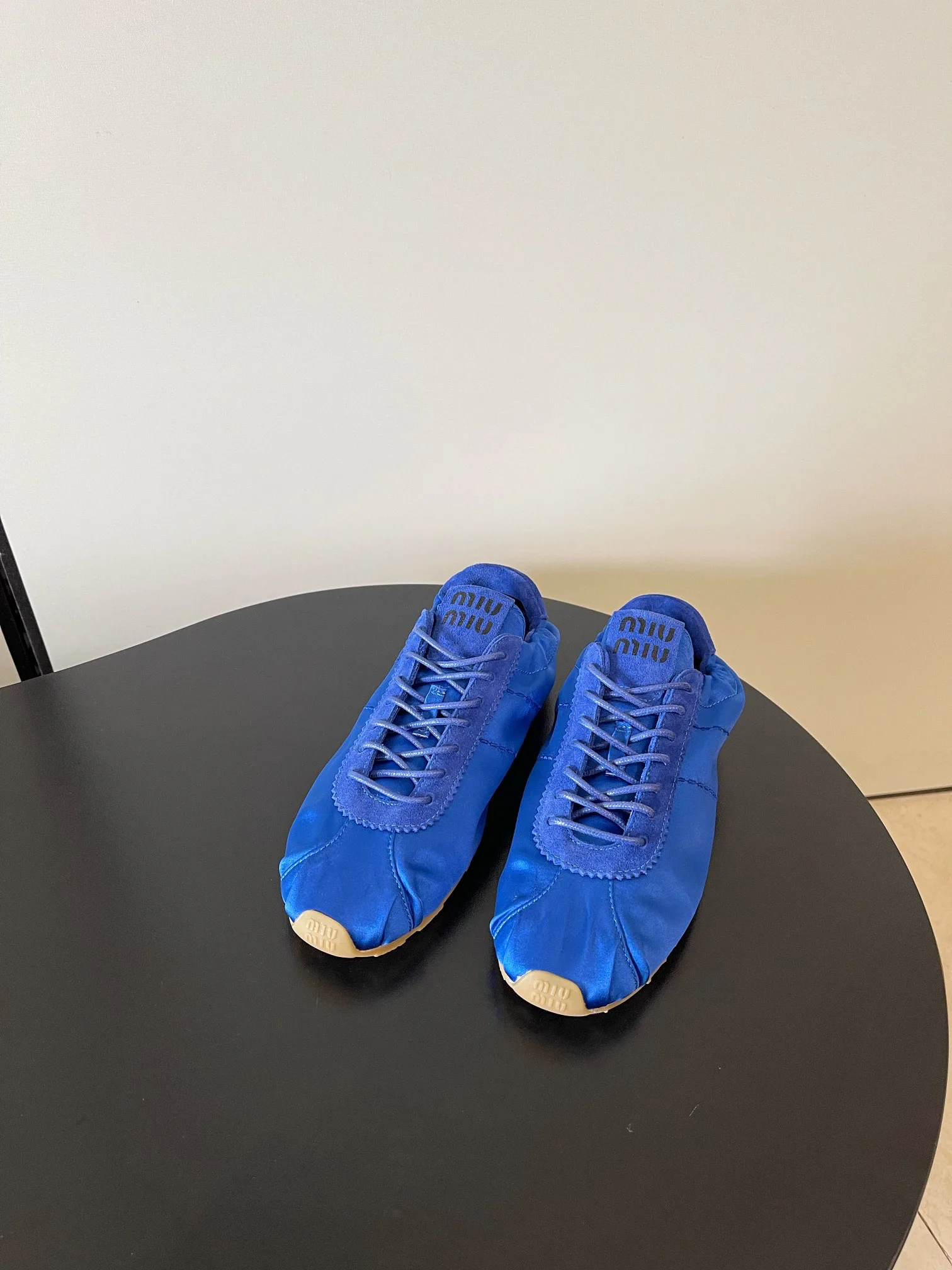 Кроссовки Женские Miu Miu 10655002