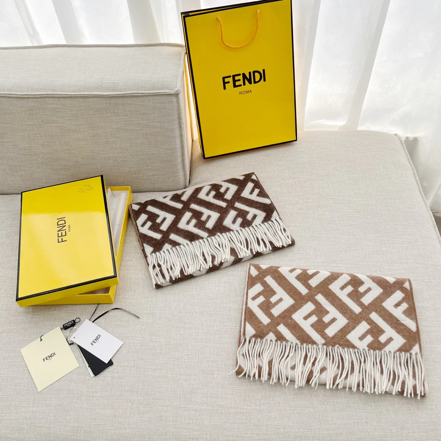 Шарфы Fendi 497694