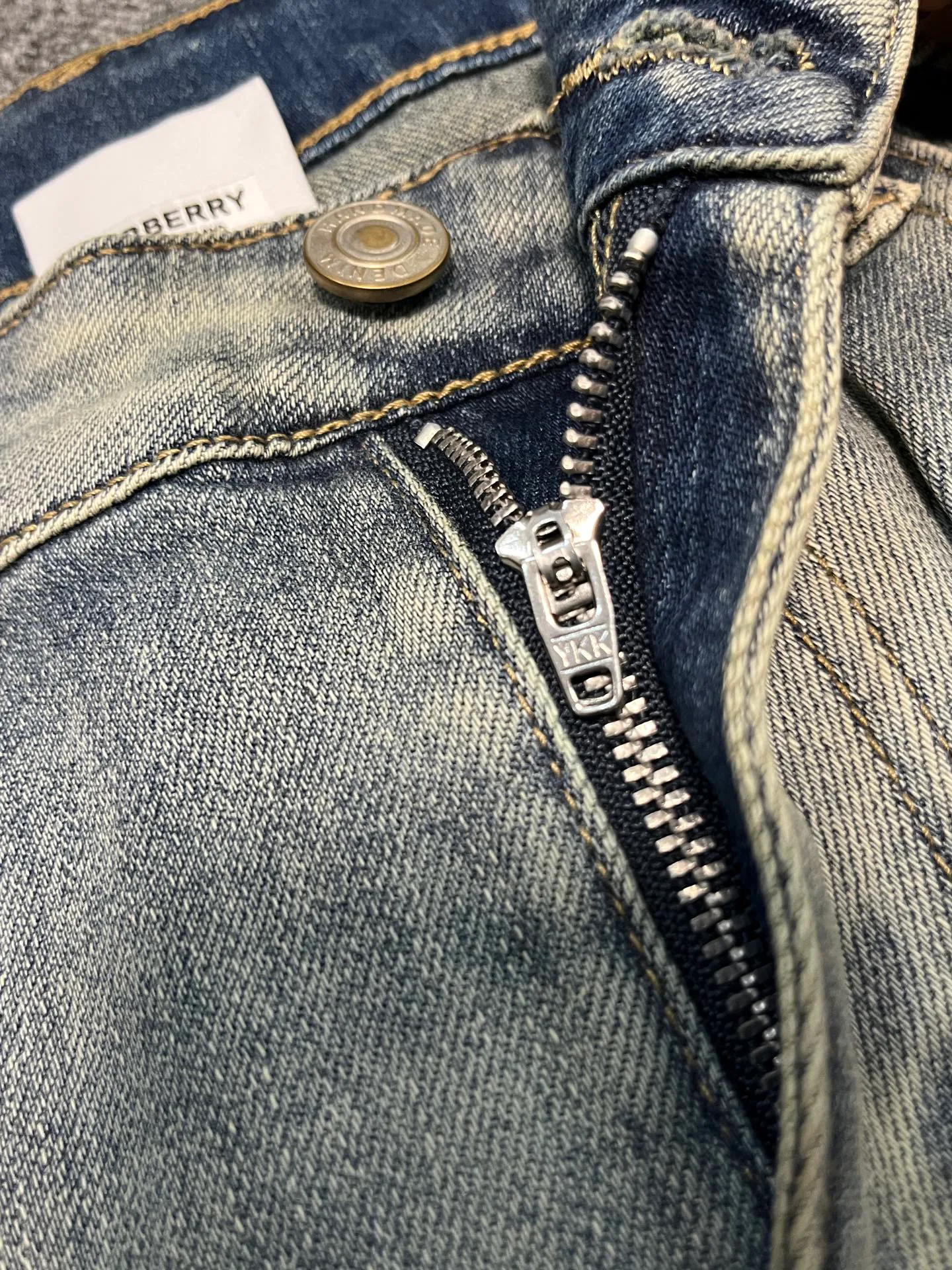 Шорты Мужские Burberry 12640995