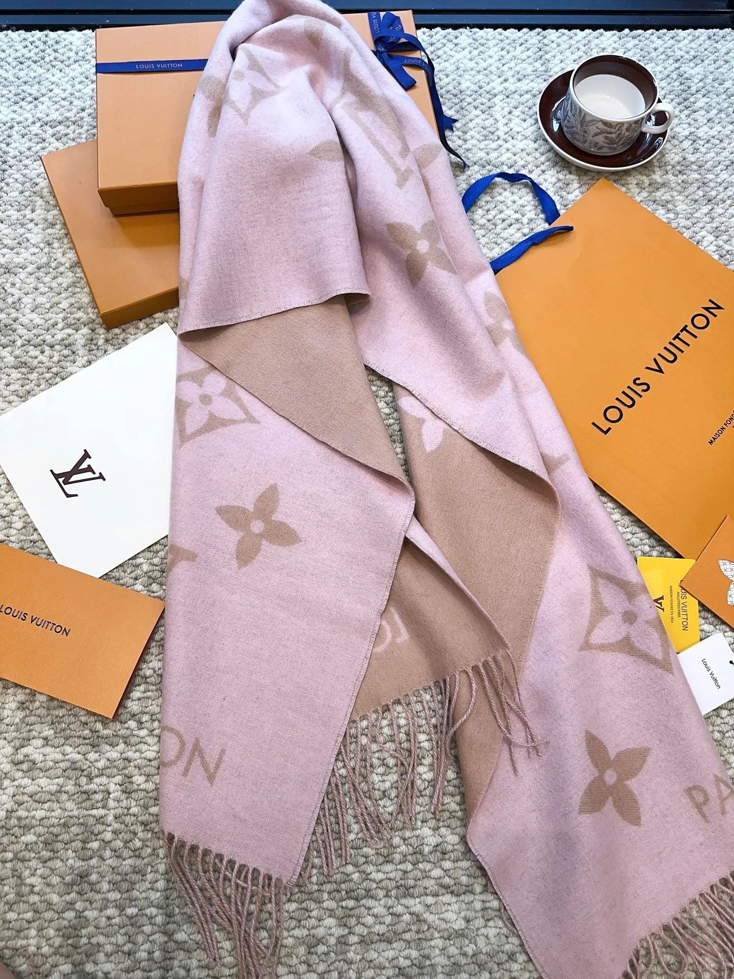 Шарфы Louis Vuitton 1214787