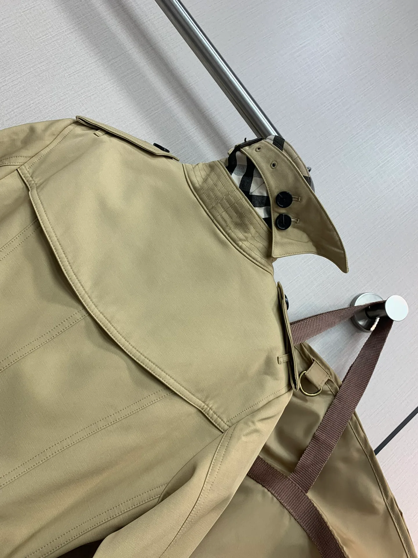 Тренчи Женские Burberry 19078425