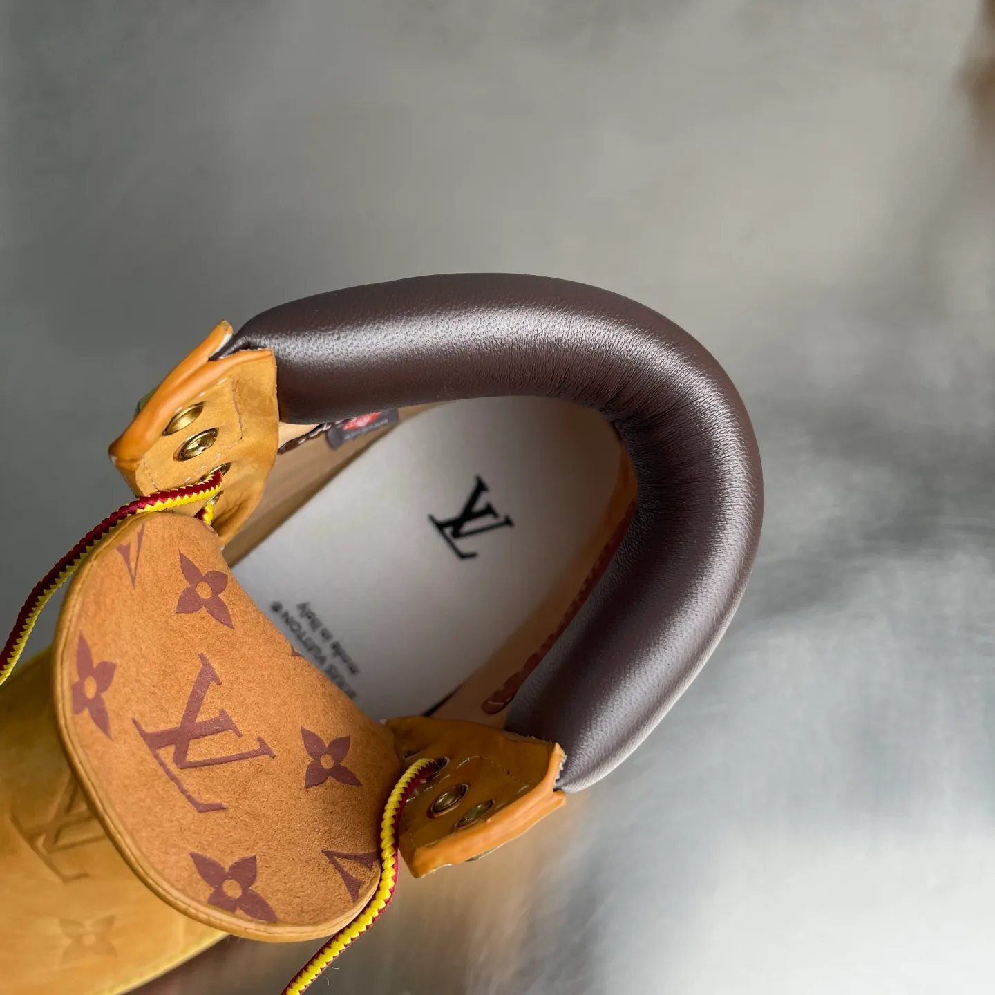 Ботинки Мужские Louis Vuitton 18950907