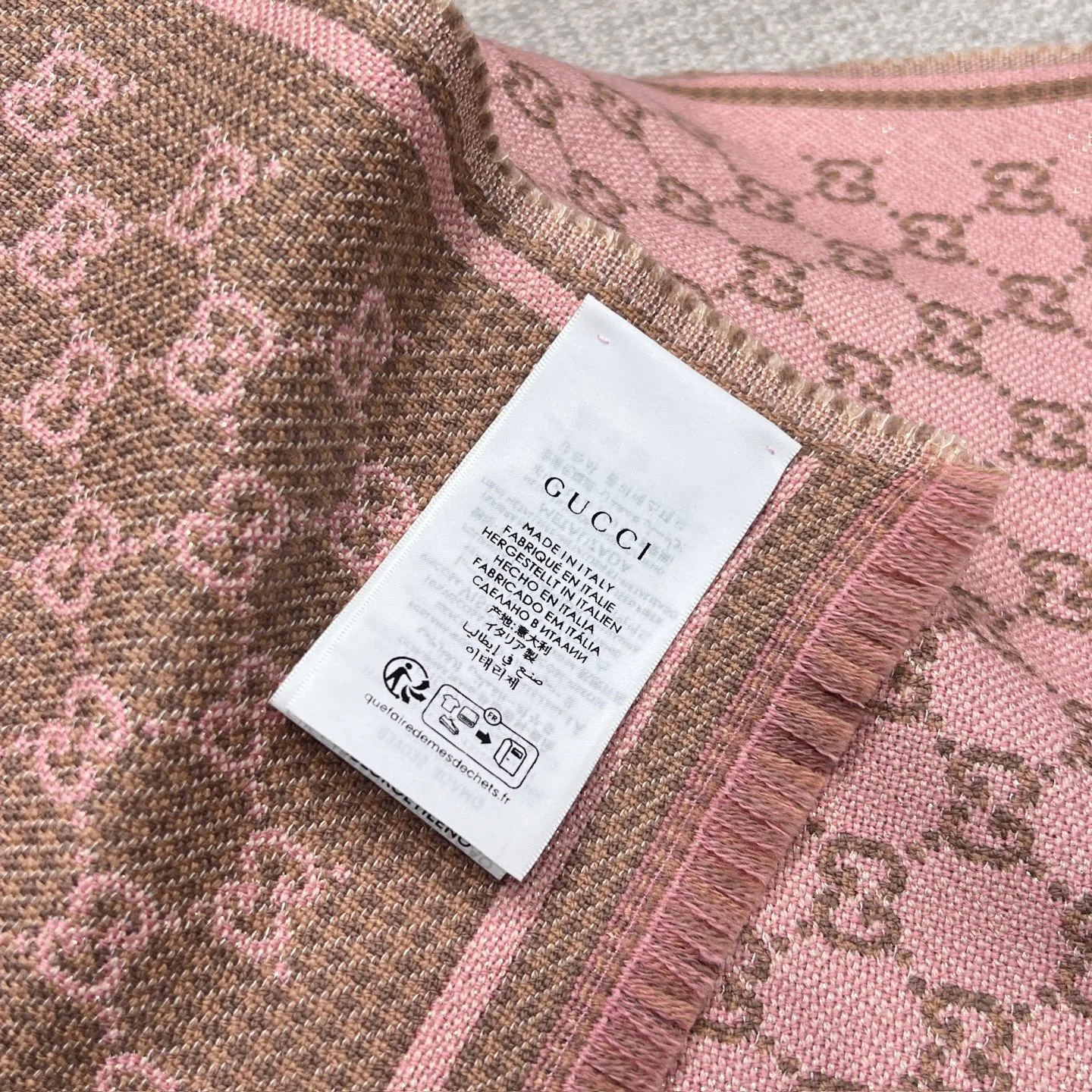 Шарфы Gucci 17992007