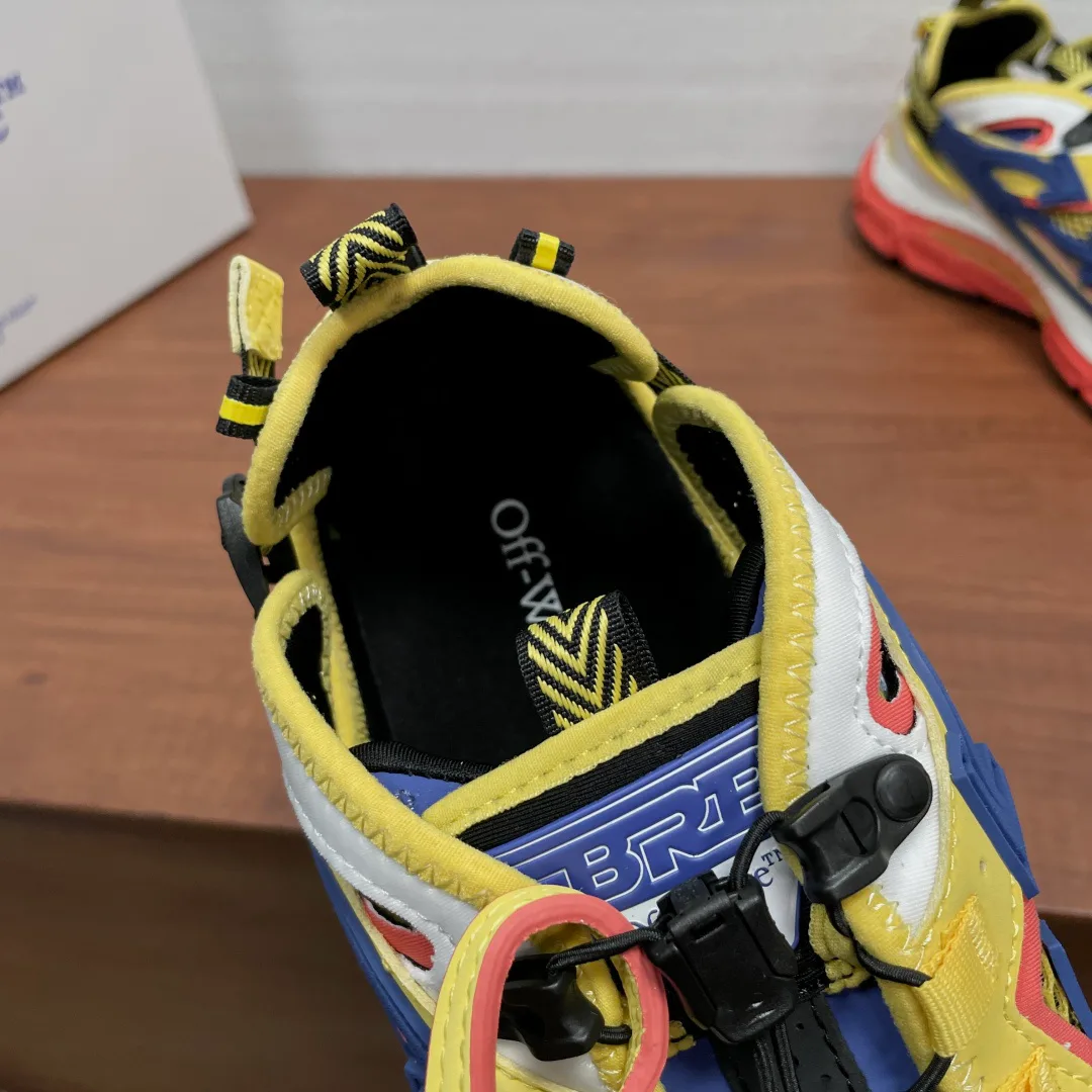 Кроссовки Женские Off-White 17542601