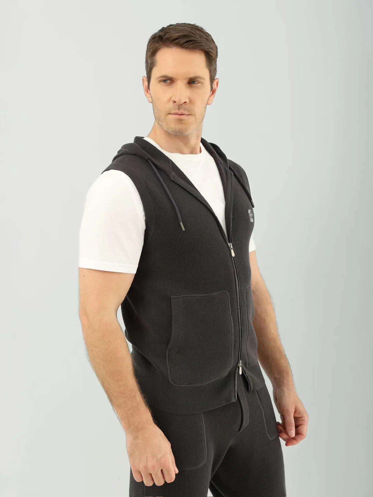 Жилеты Мужские Brunello Cucinelli 12690905