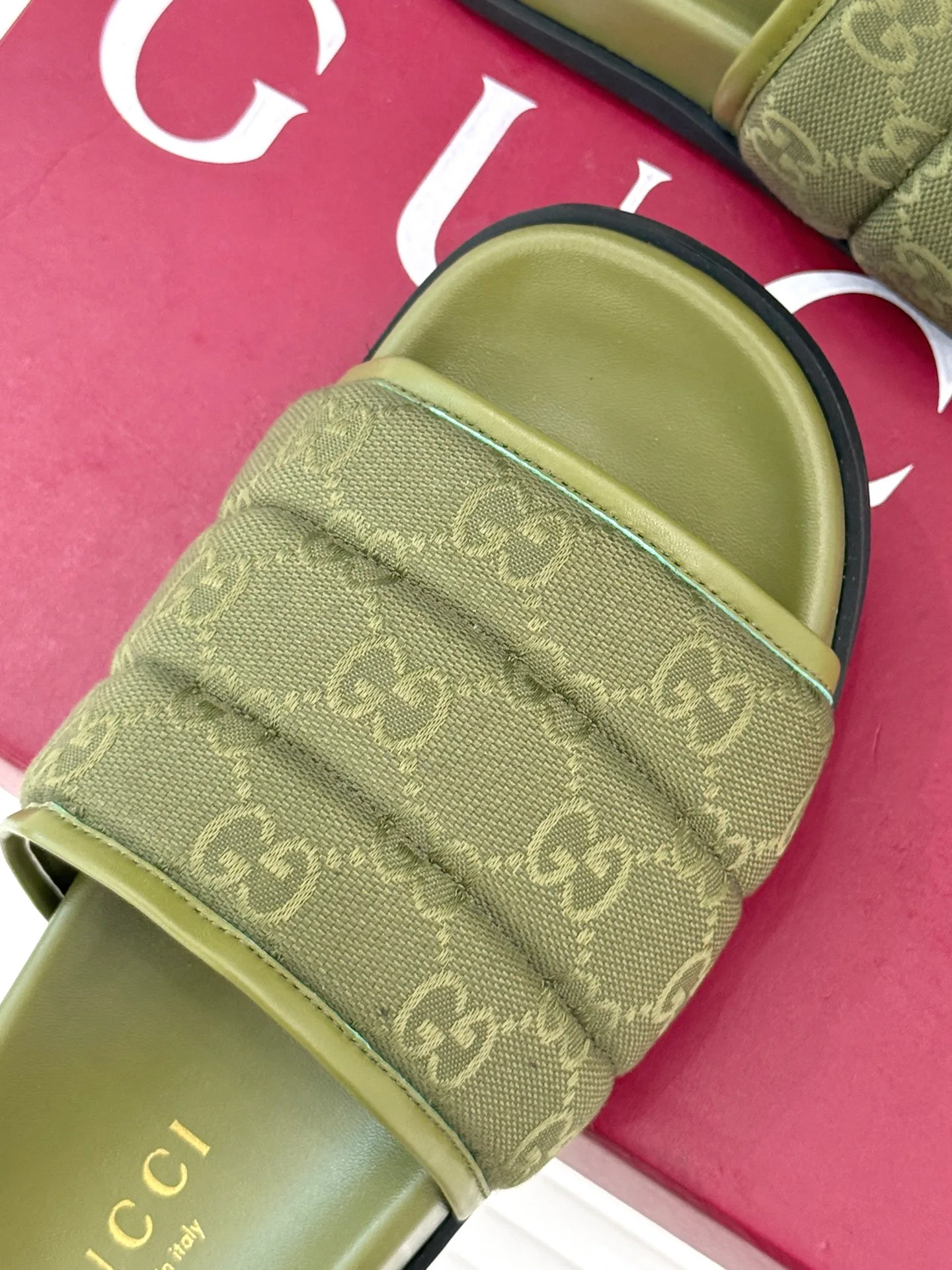 Шлепанцы Женские Gucci 46987