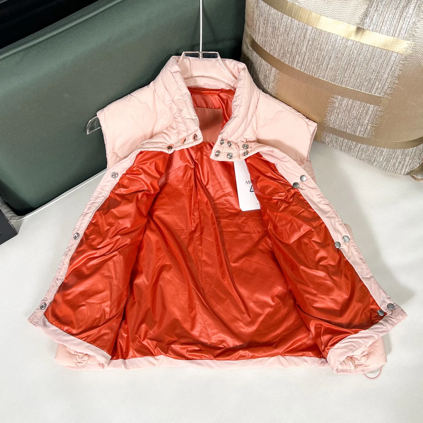 Жилеты Женские Moncler 19225049