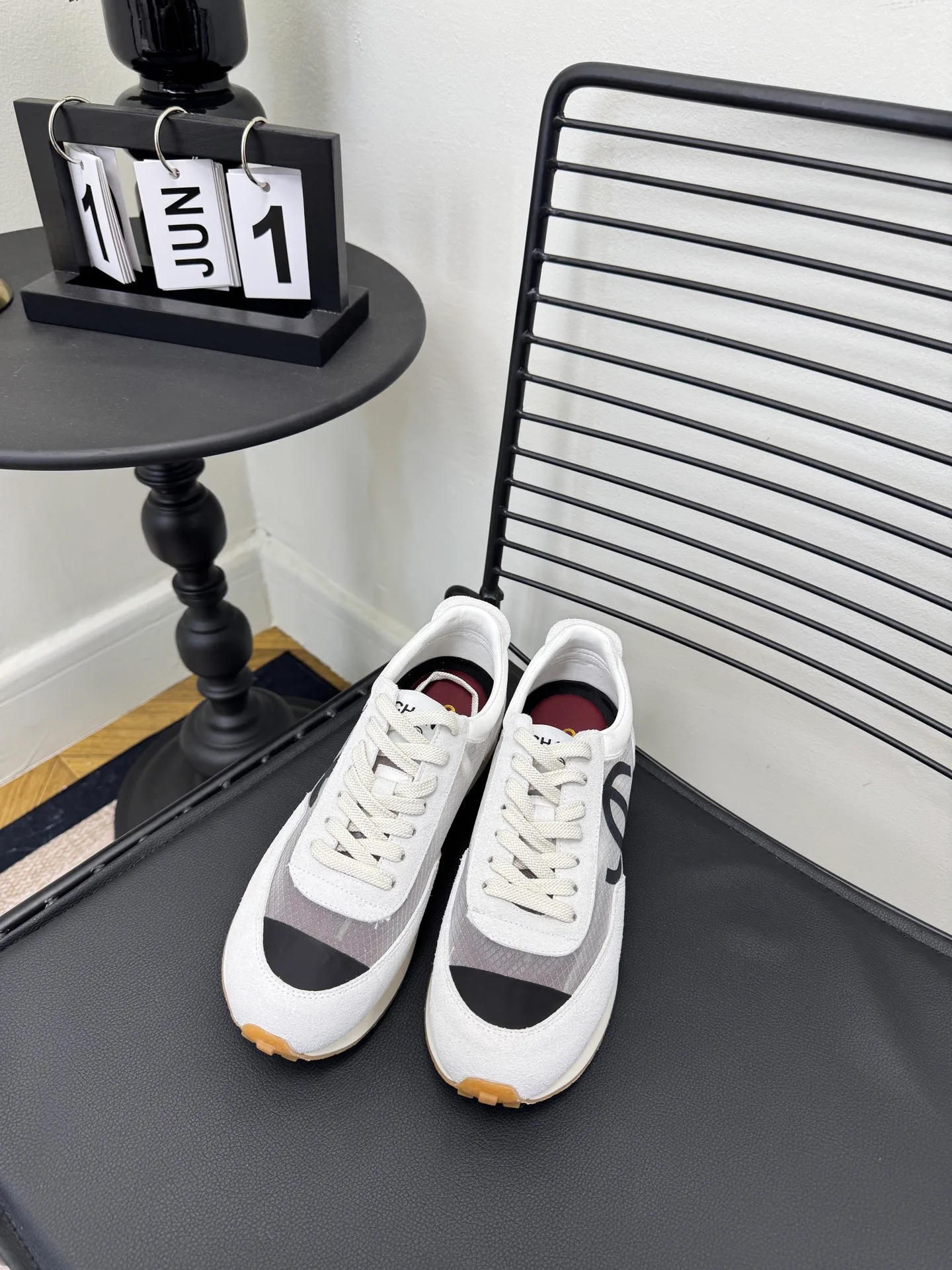 Кроссовки Женские Chanel 5718696