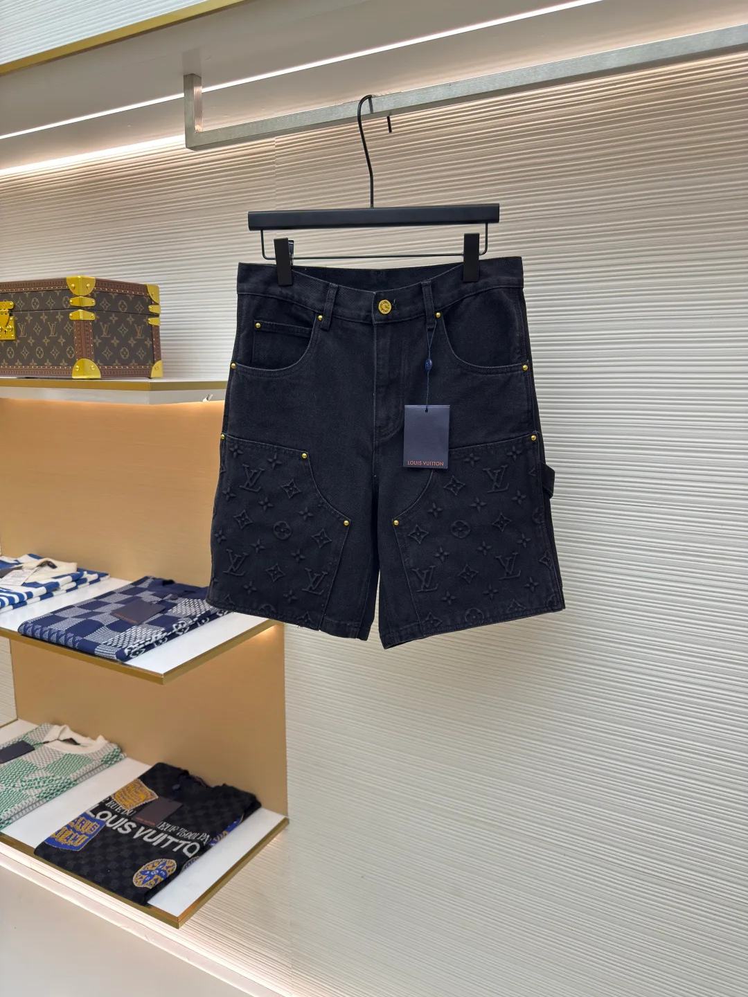 Шорты Мужские Louis Vuitton 13187797