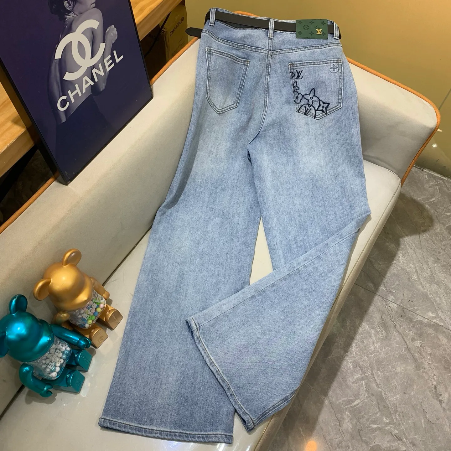 Джинсы Женские Louis Vuitton 1820440