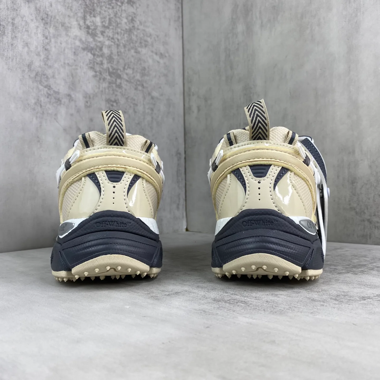 Кроссовки Женские Off-White 860540