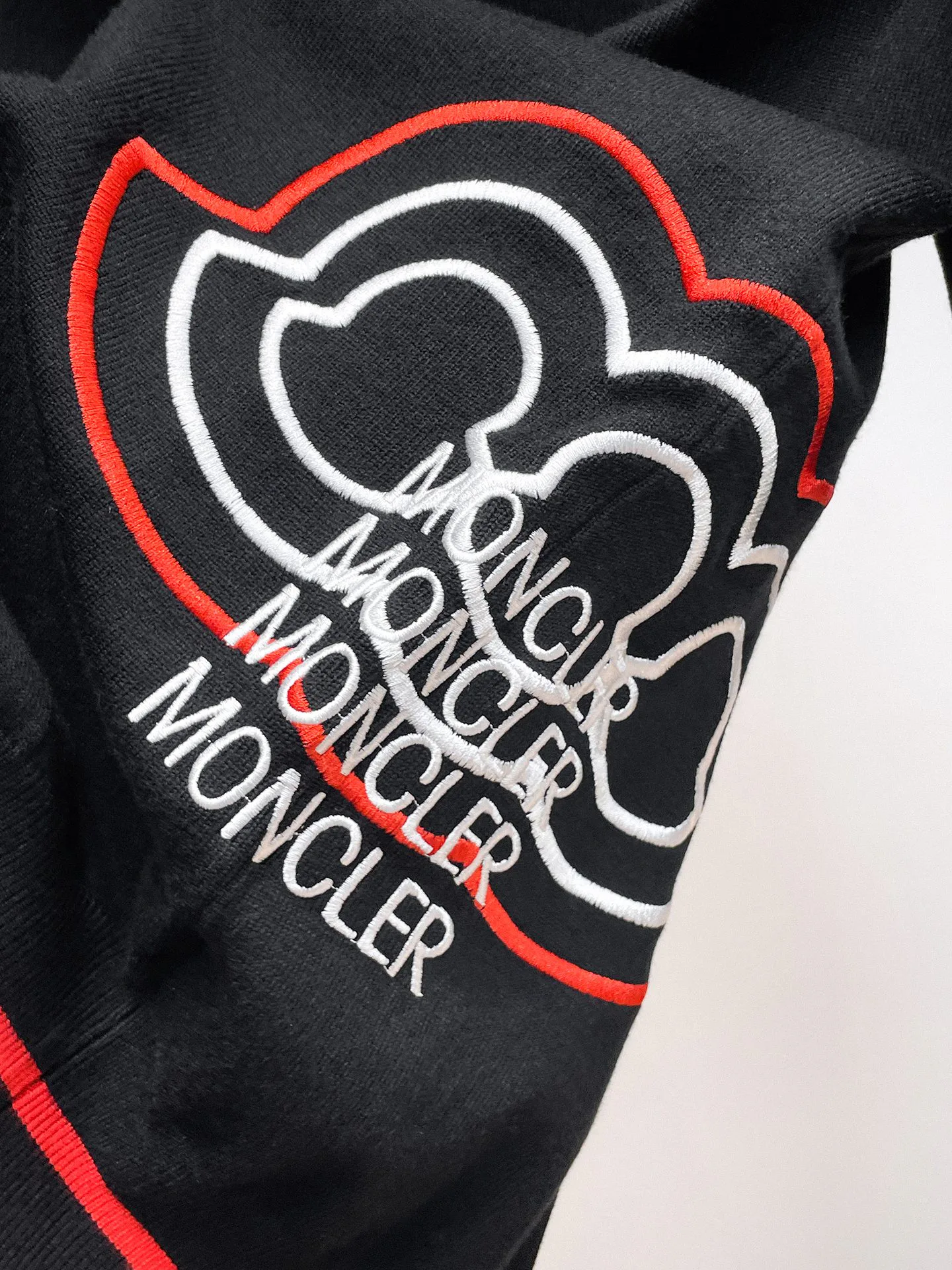 Джемперы И Свитеры Мужские Moncler 384069