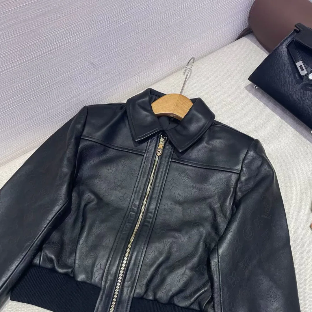 Кожаные Куртки И Дублёнки Женские Louis Vuitton 17998950