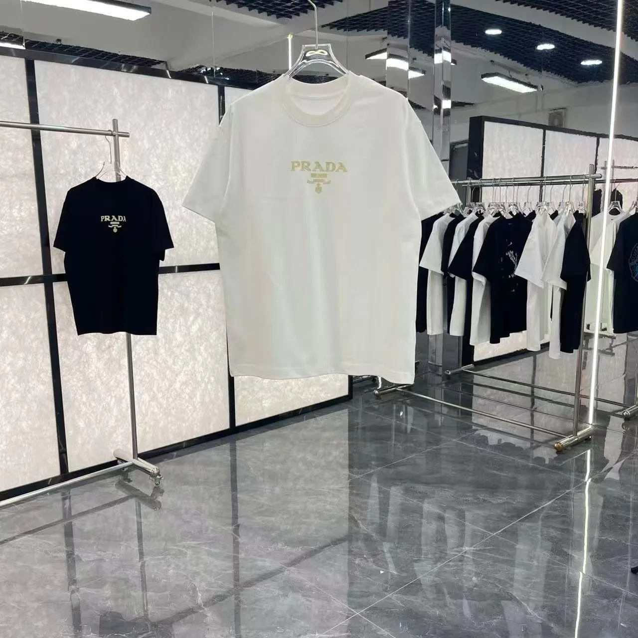 Футболки Мужские Prada 11346626