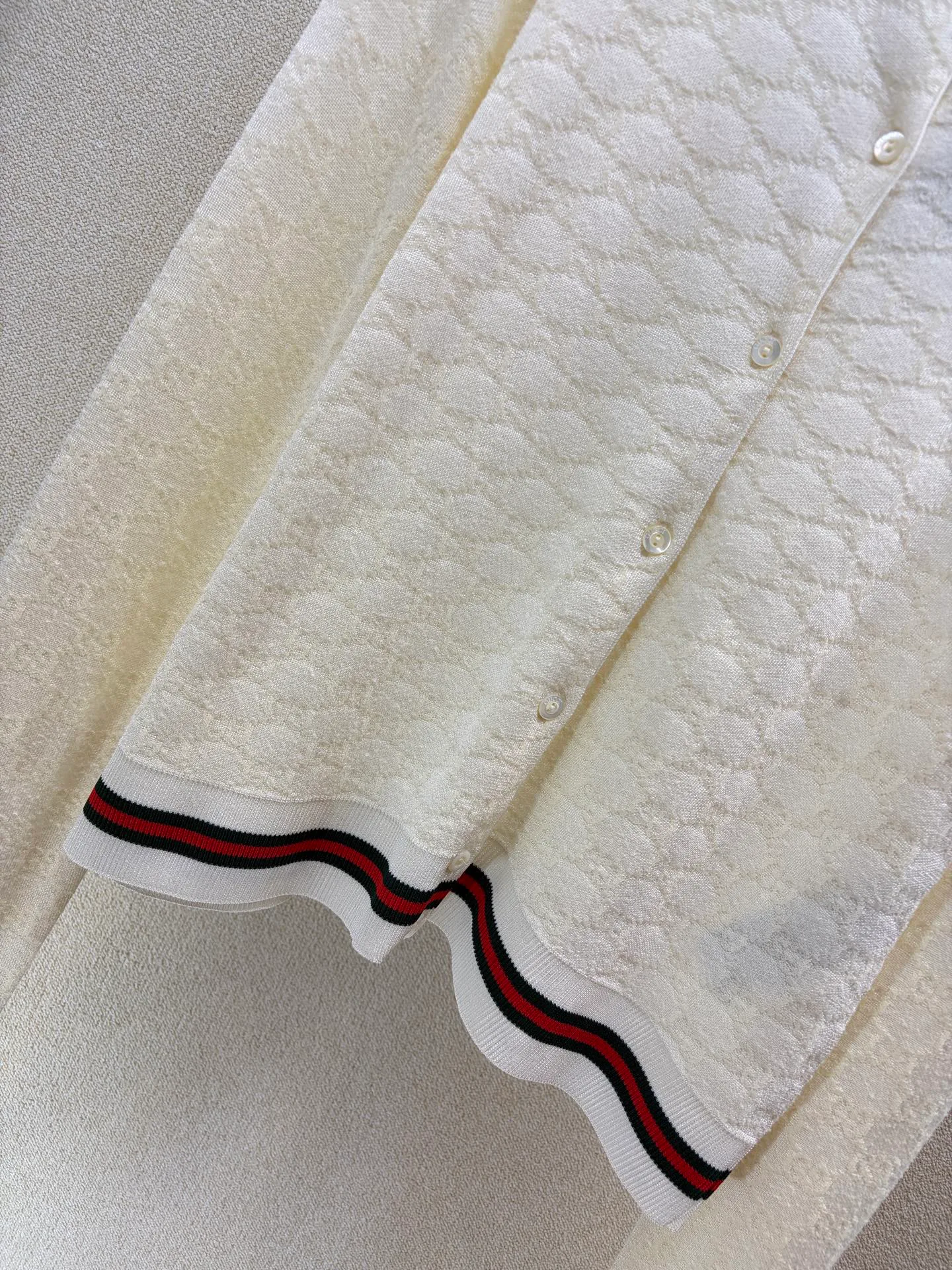 Джемперы И Свитеры Женские Gucci 18506385