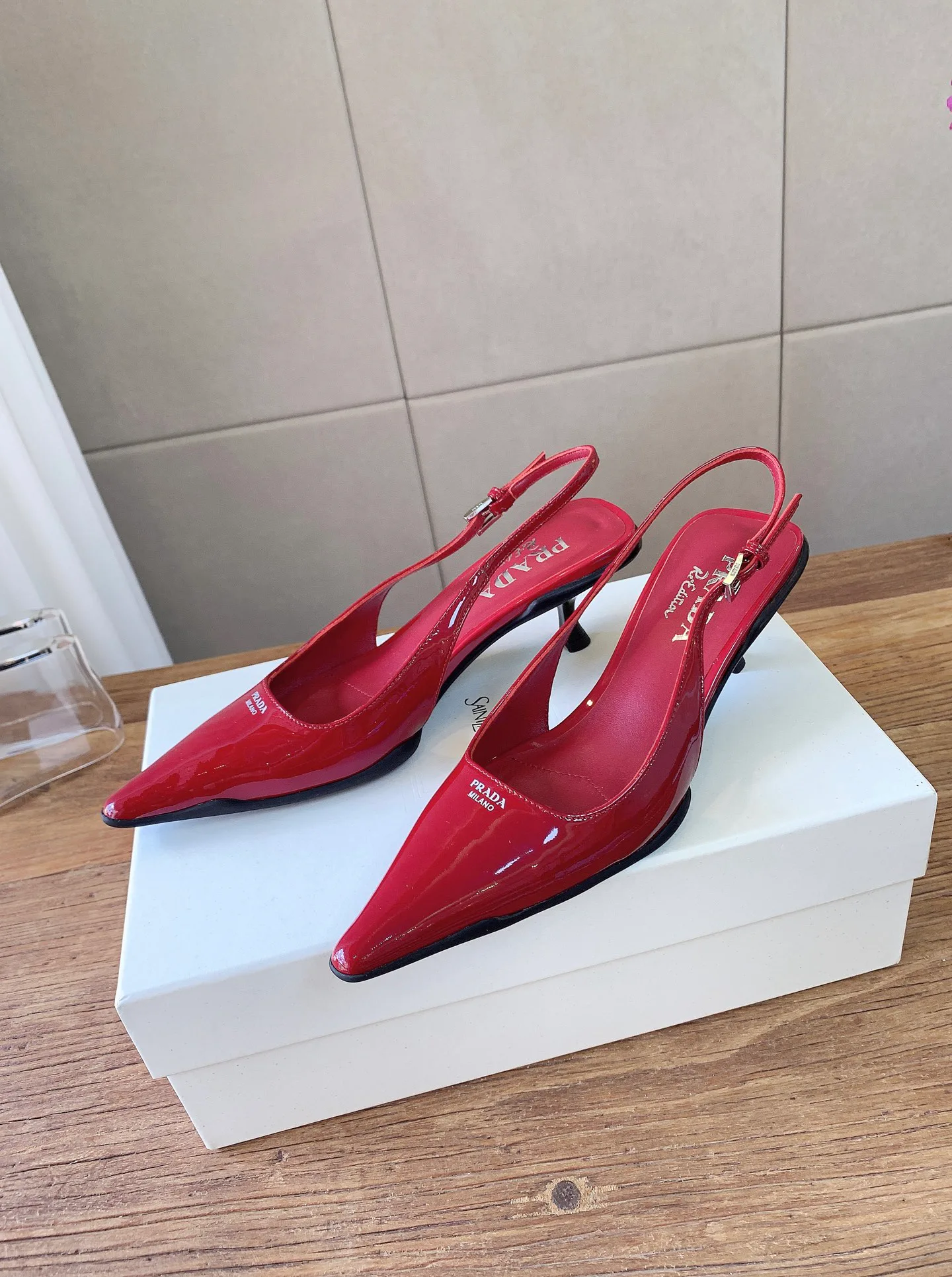 Туфли Женские Prada 19473908