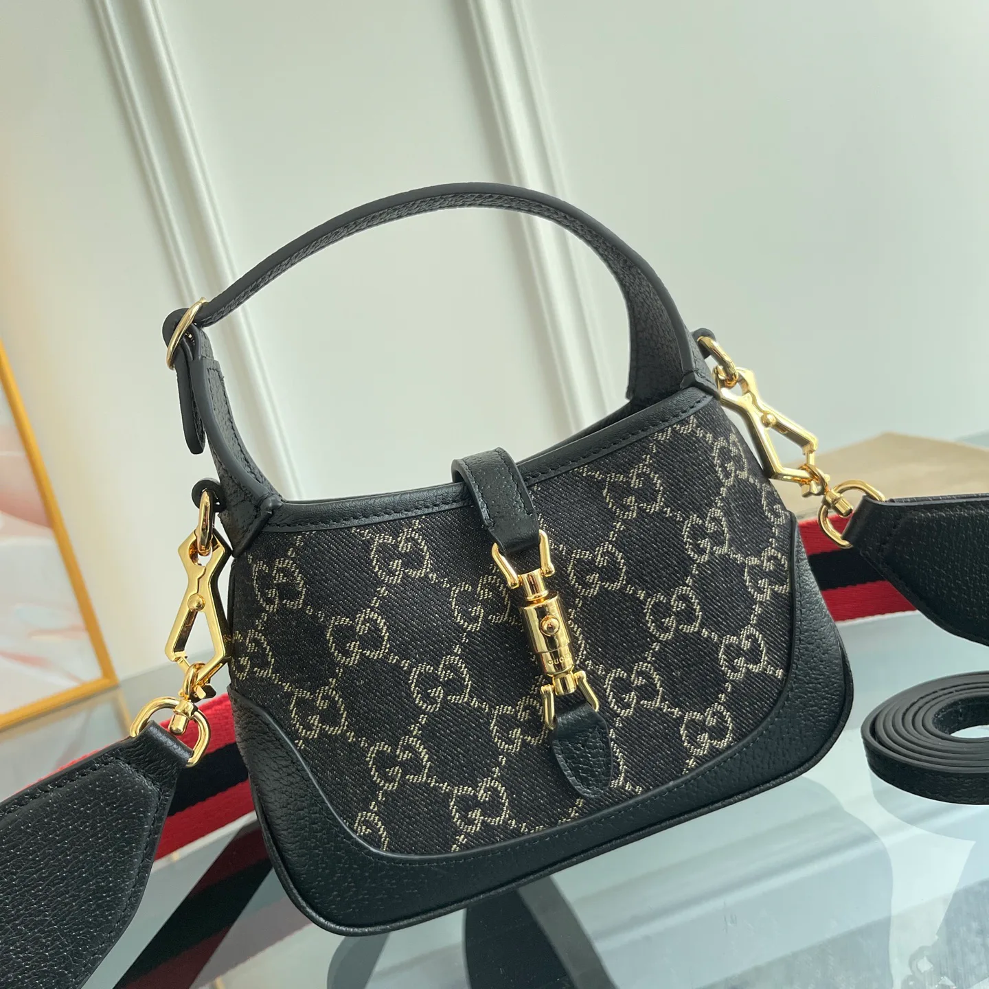 Классические Сумки Женские Gucci 13558914