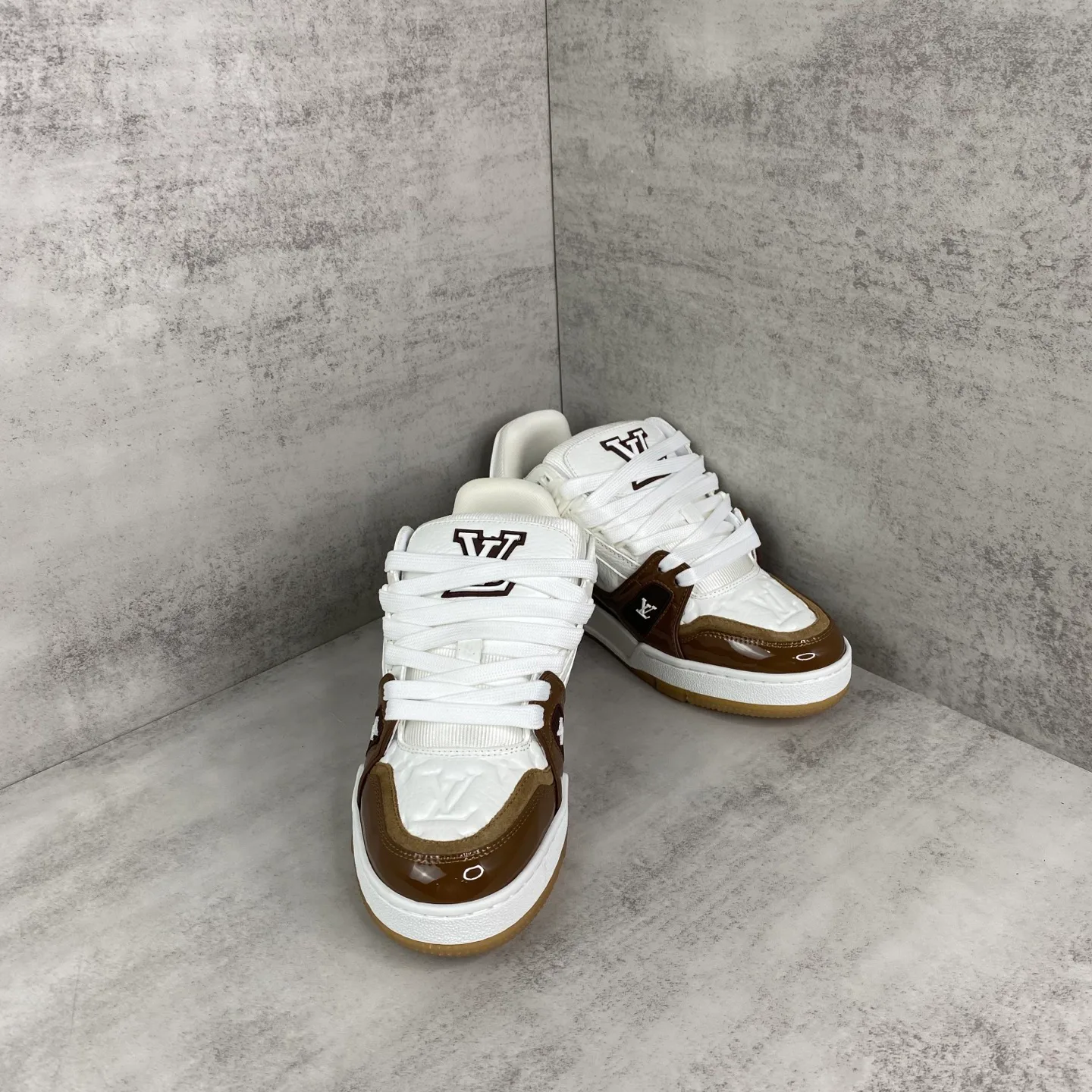 Кроссовки Женские Louis Vuitton 226856