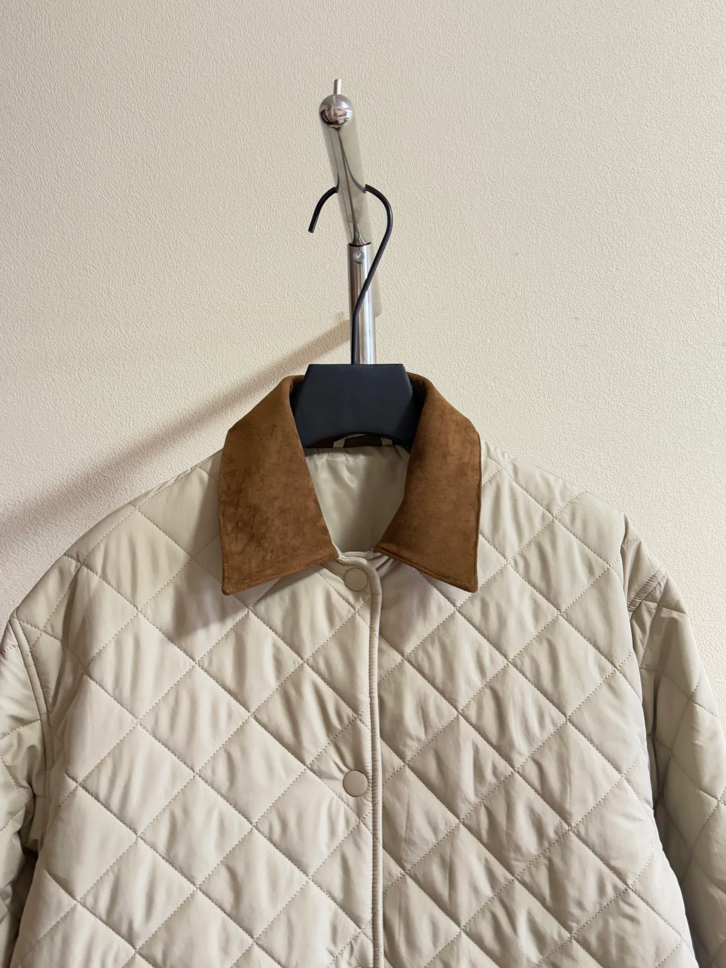 Куртки Женские Miu Miu 235229