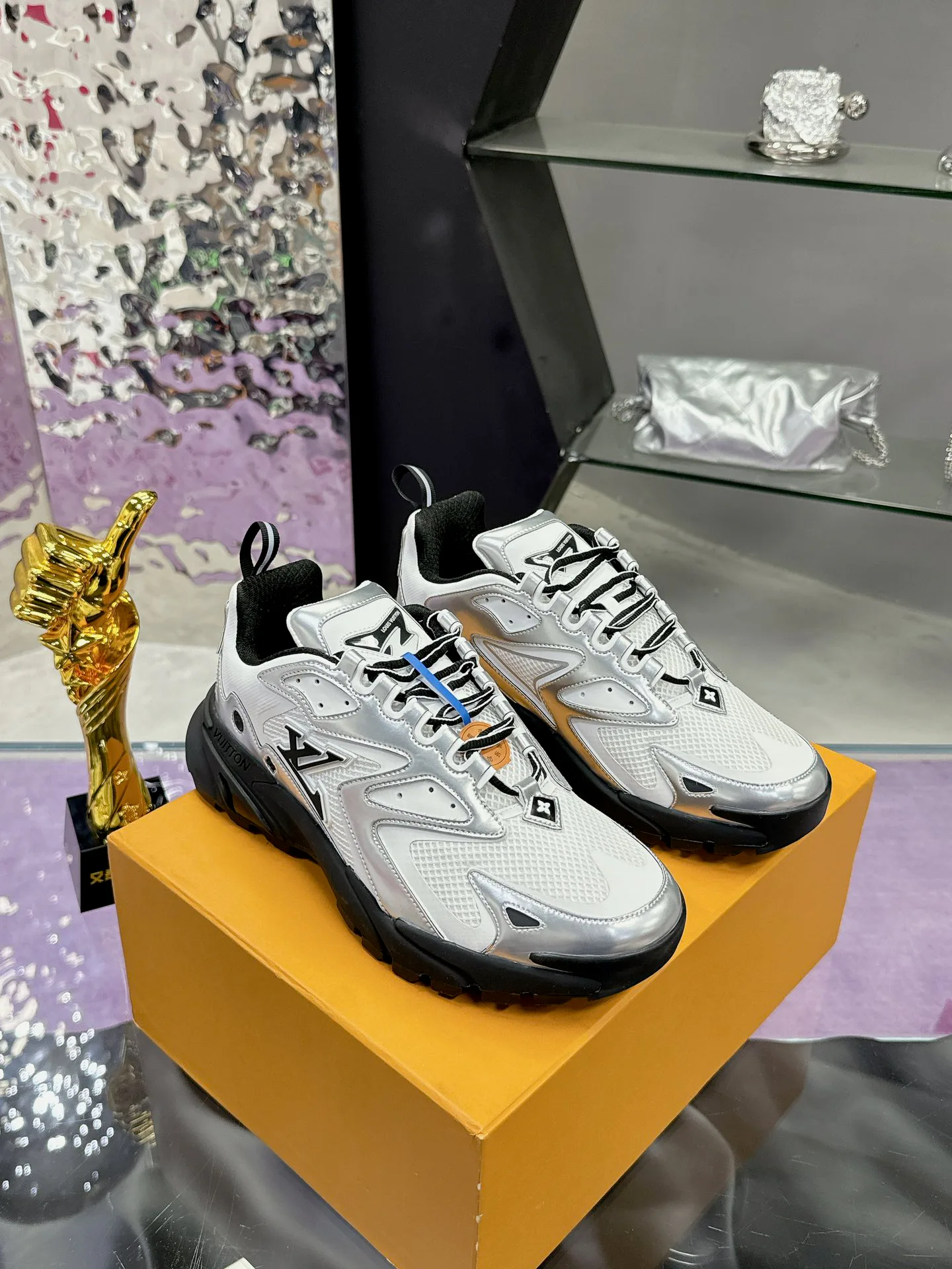 Кроссовки Мужские Louis Vuitton 841690