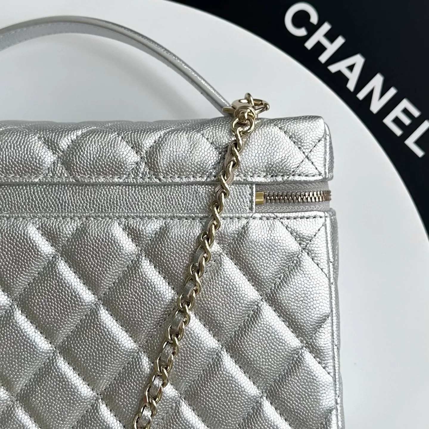 Классические Сумки Женские Chanel 18186203