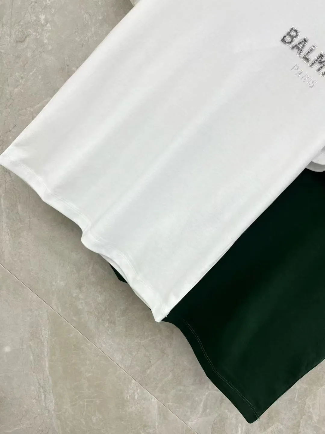 Футболки Женские Balenciaga 792004