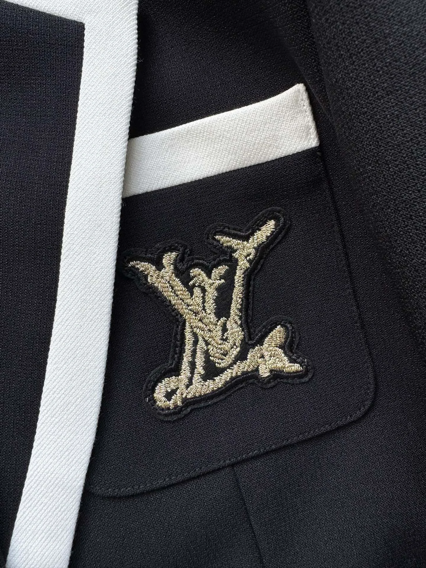 Жакеты Женские Louis Vuitton 18325827