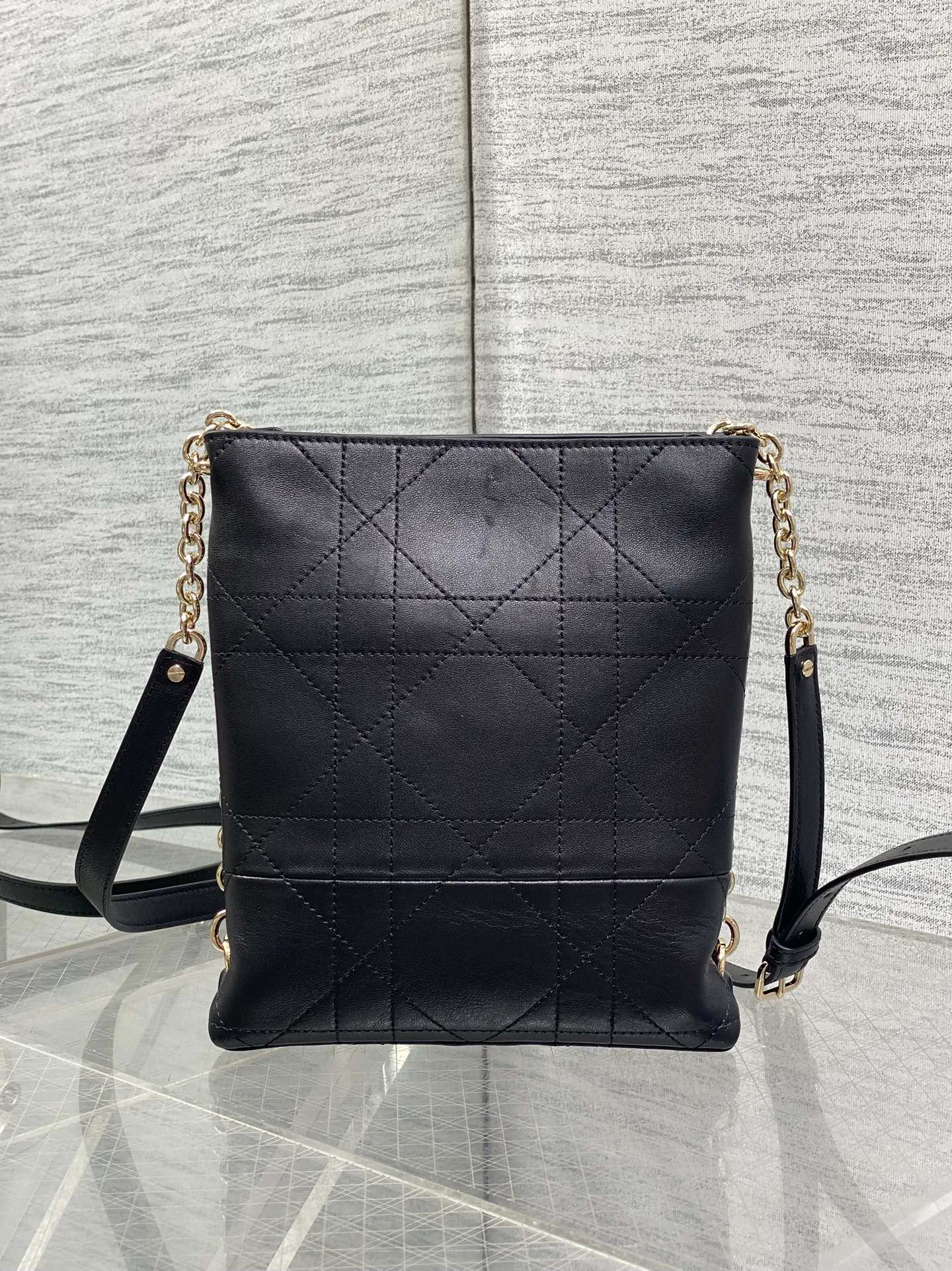 Классические Сумки Женские Christian Dior 12817834