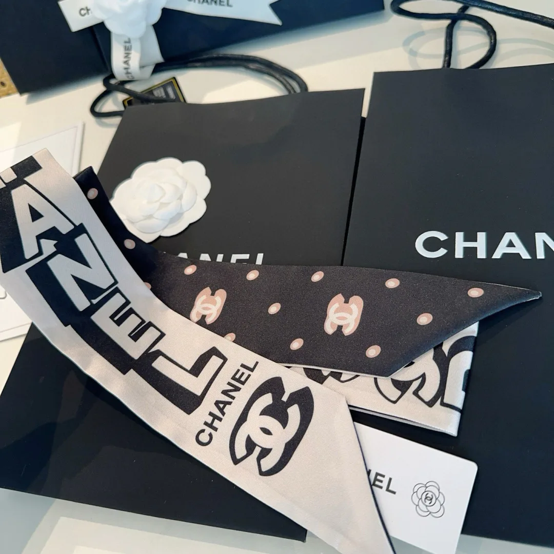 Платки Chanel 12918490