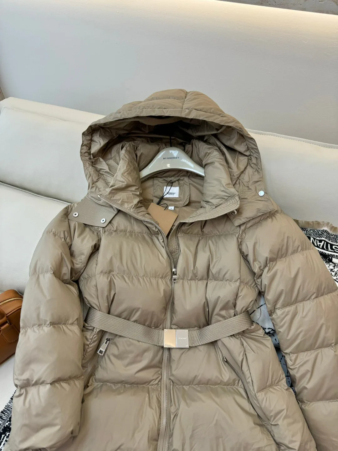 Пуховики Женские Burberry 248362