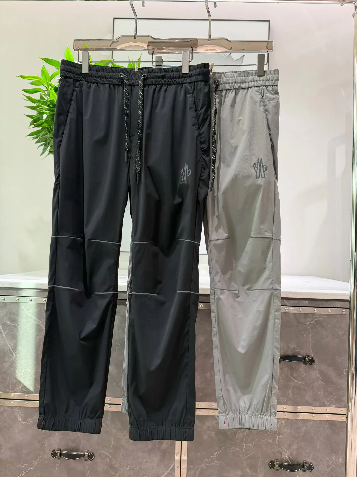 Брюки Женские Moncler 5039377