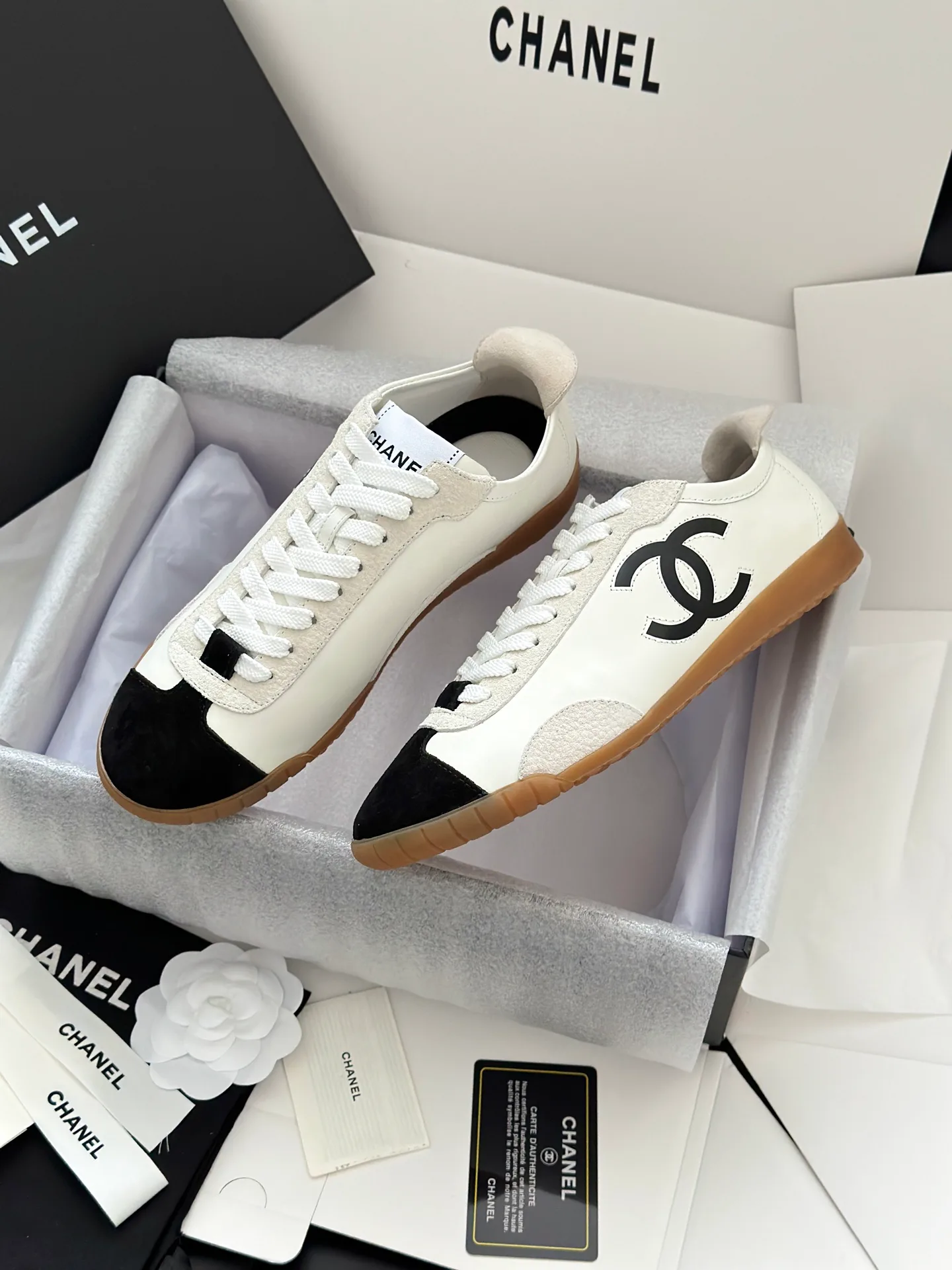 Кроссовки Женские Chanel 5046008