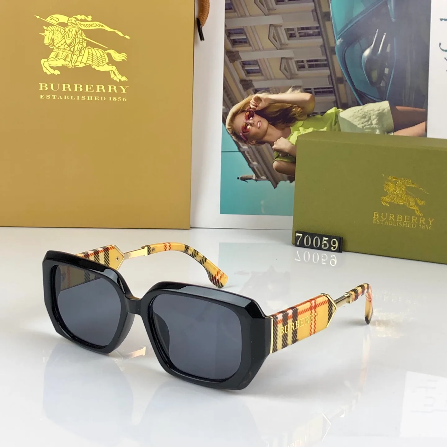 Очки Burberry 13135773