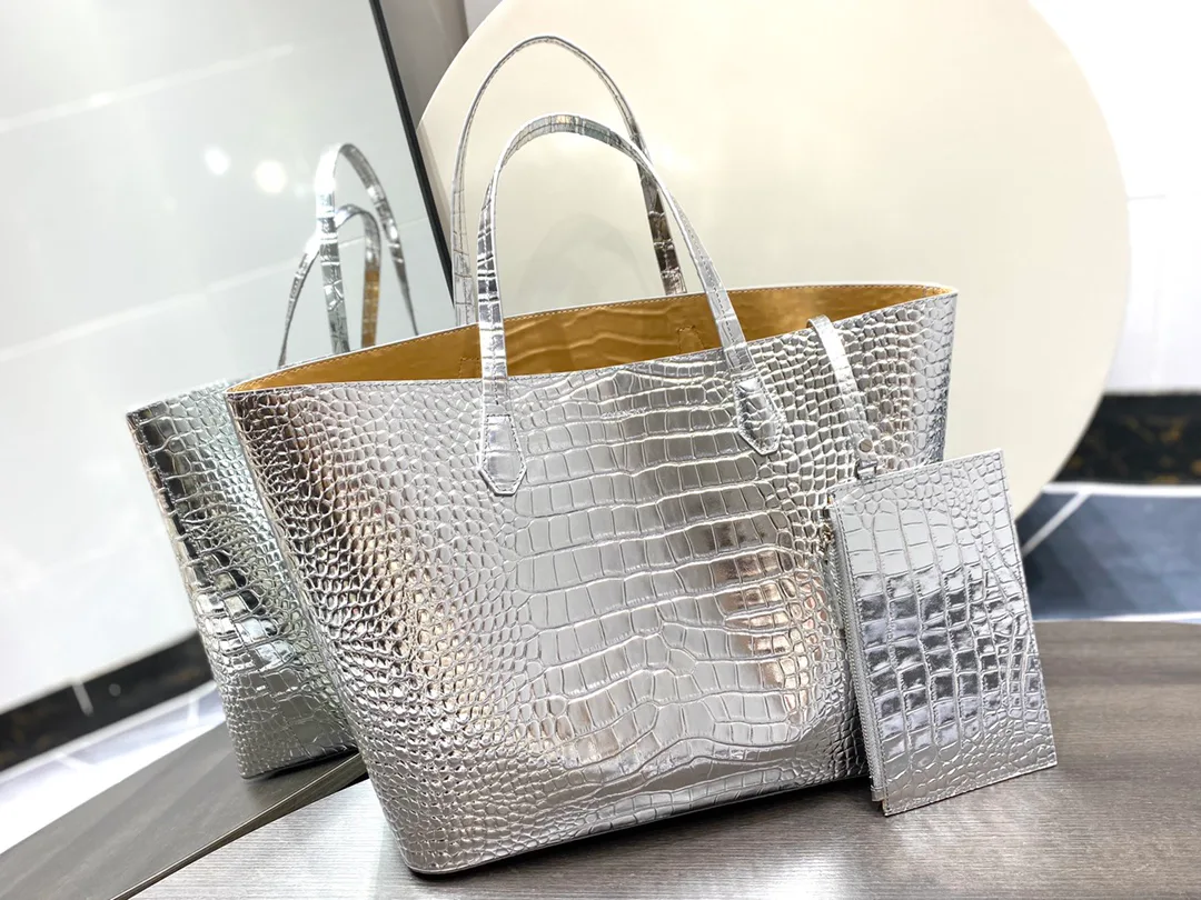 Классические Сумки Женские Givenchy 445232