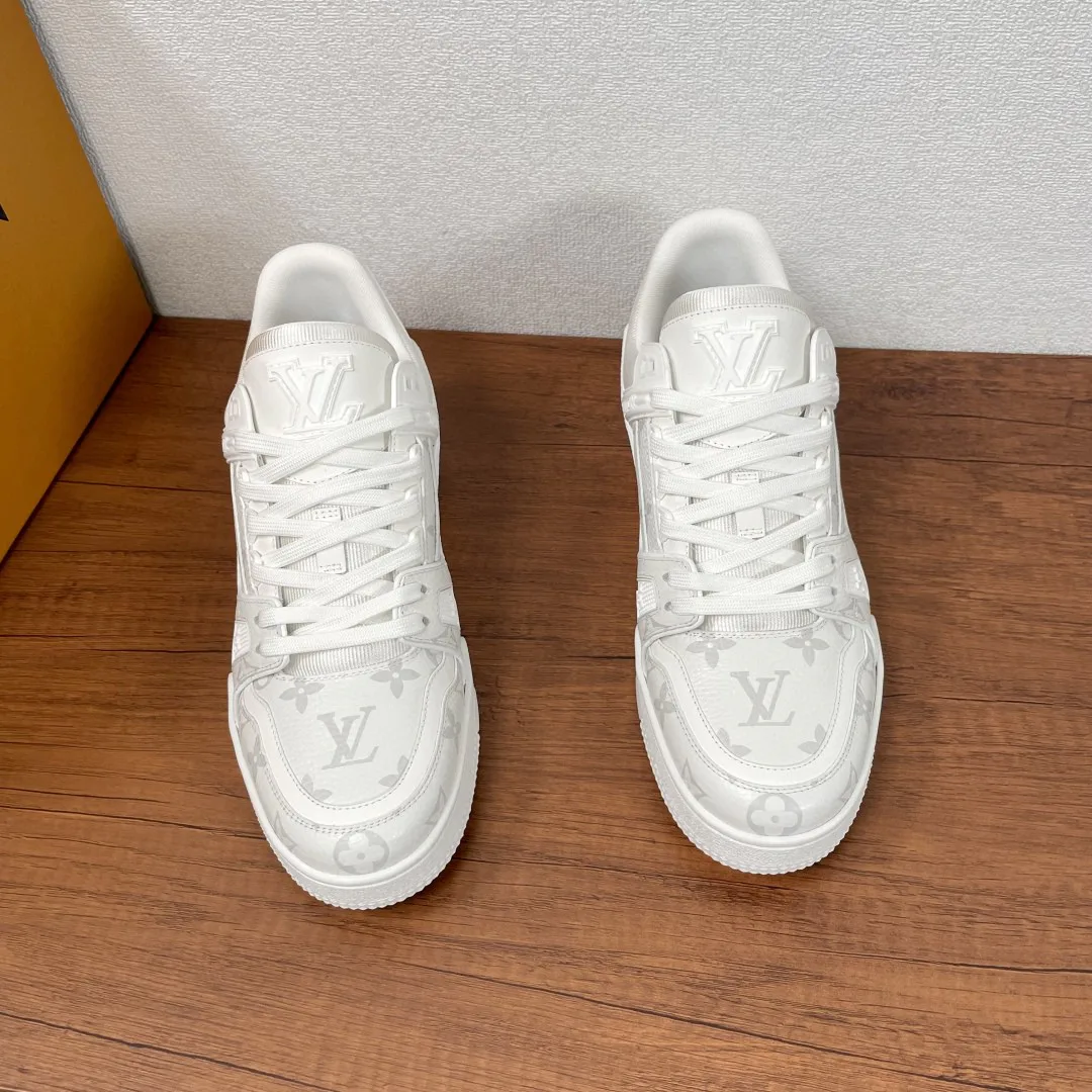 Кроссовки Женские Louis Vuitton 16314