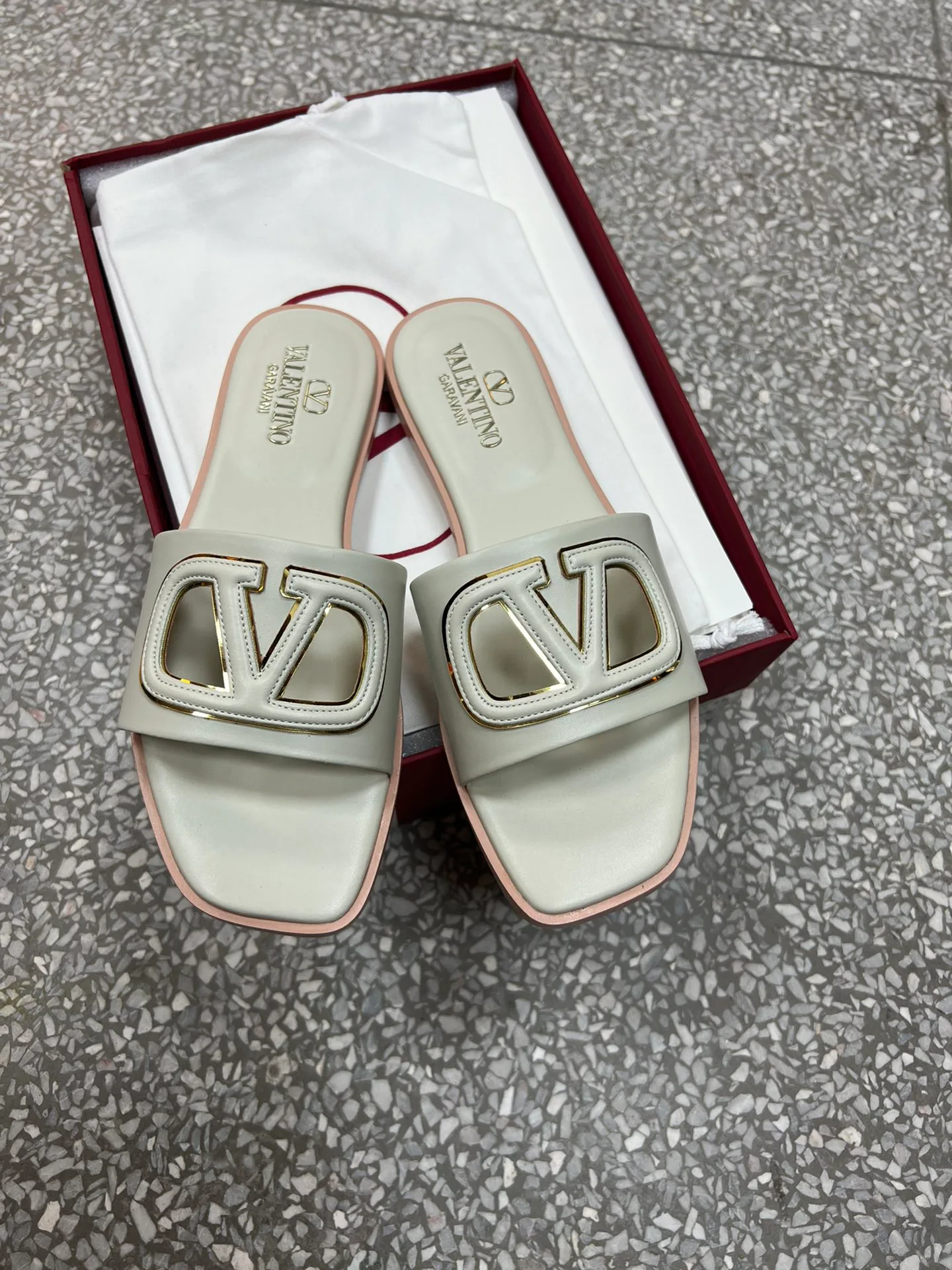 Шлепанцы Женские Valentino 32593