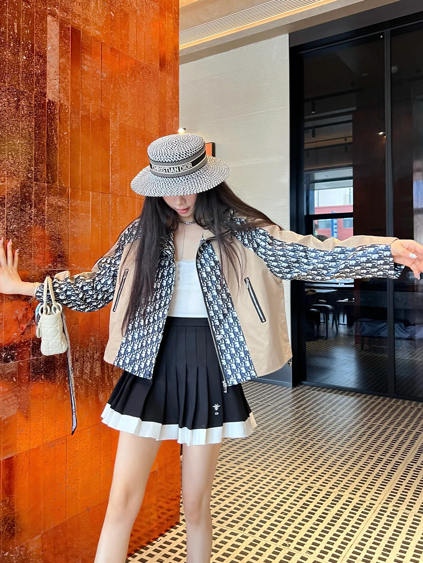 Куртки И Пуховики Женские Christian Dior 174155